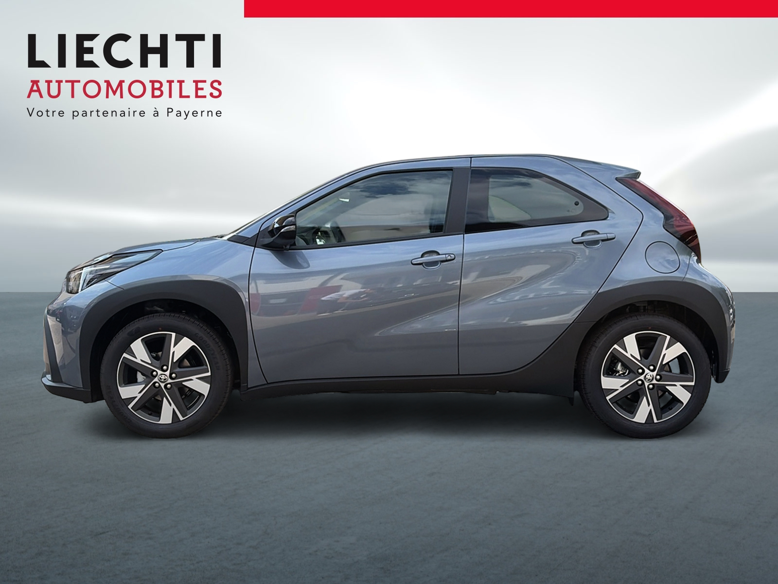 TOYOTA Aygo X 1.5 Comfort e-CVT-image-1