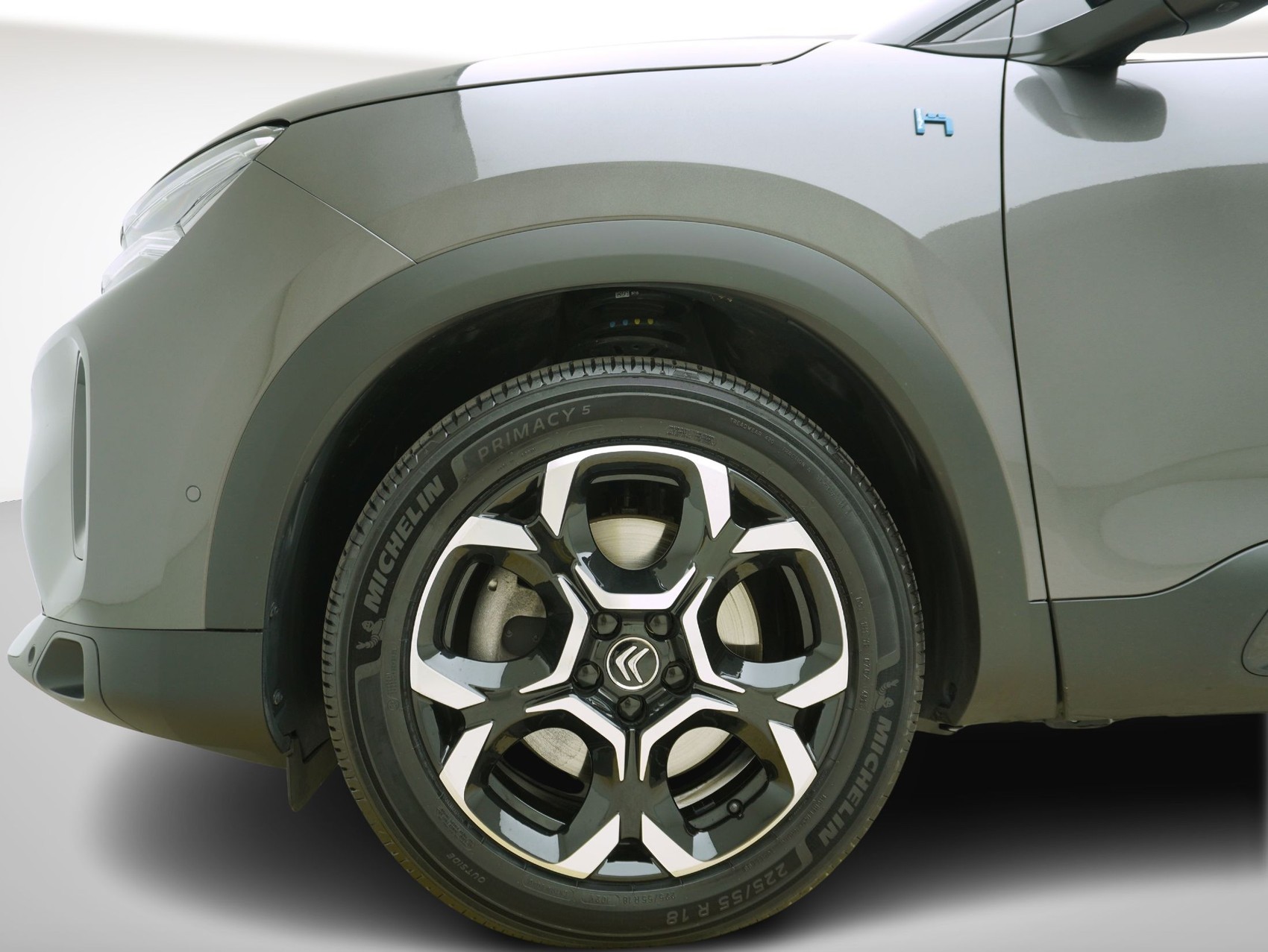 CITROEN C5 Aircross 1.6 Plug-in Hybrid Shine-image-6