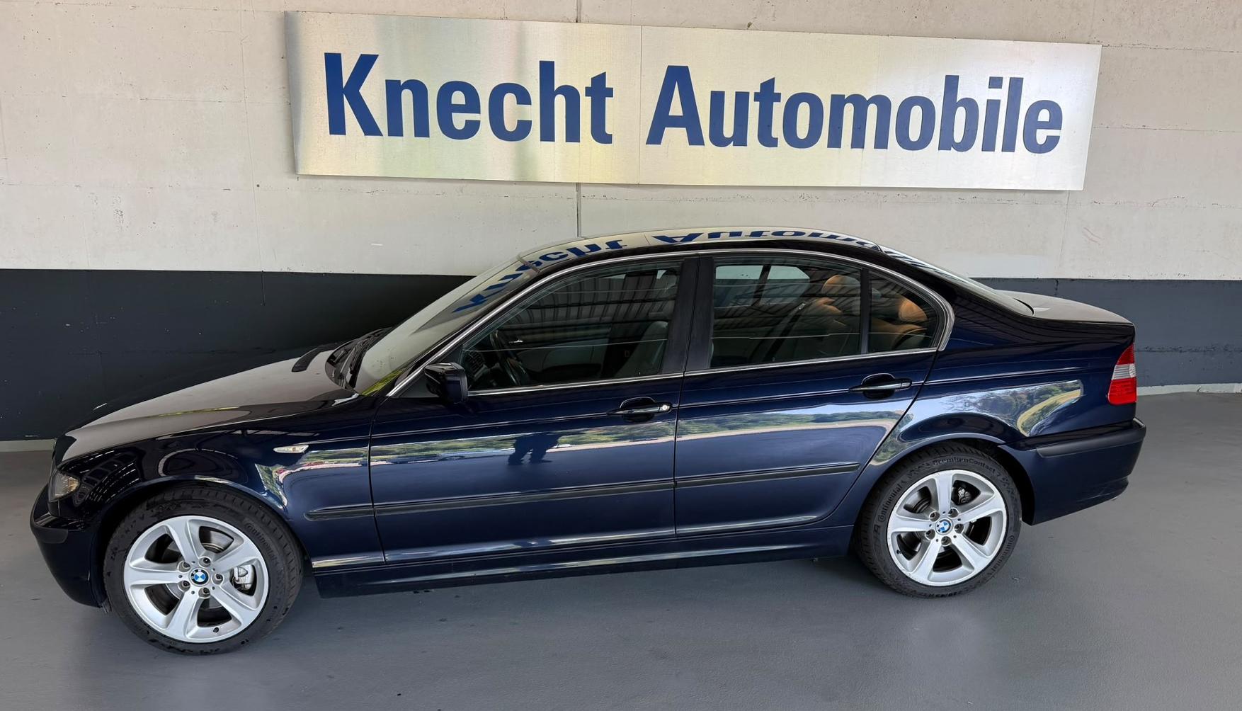 BMW 325xi-image-0