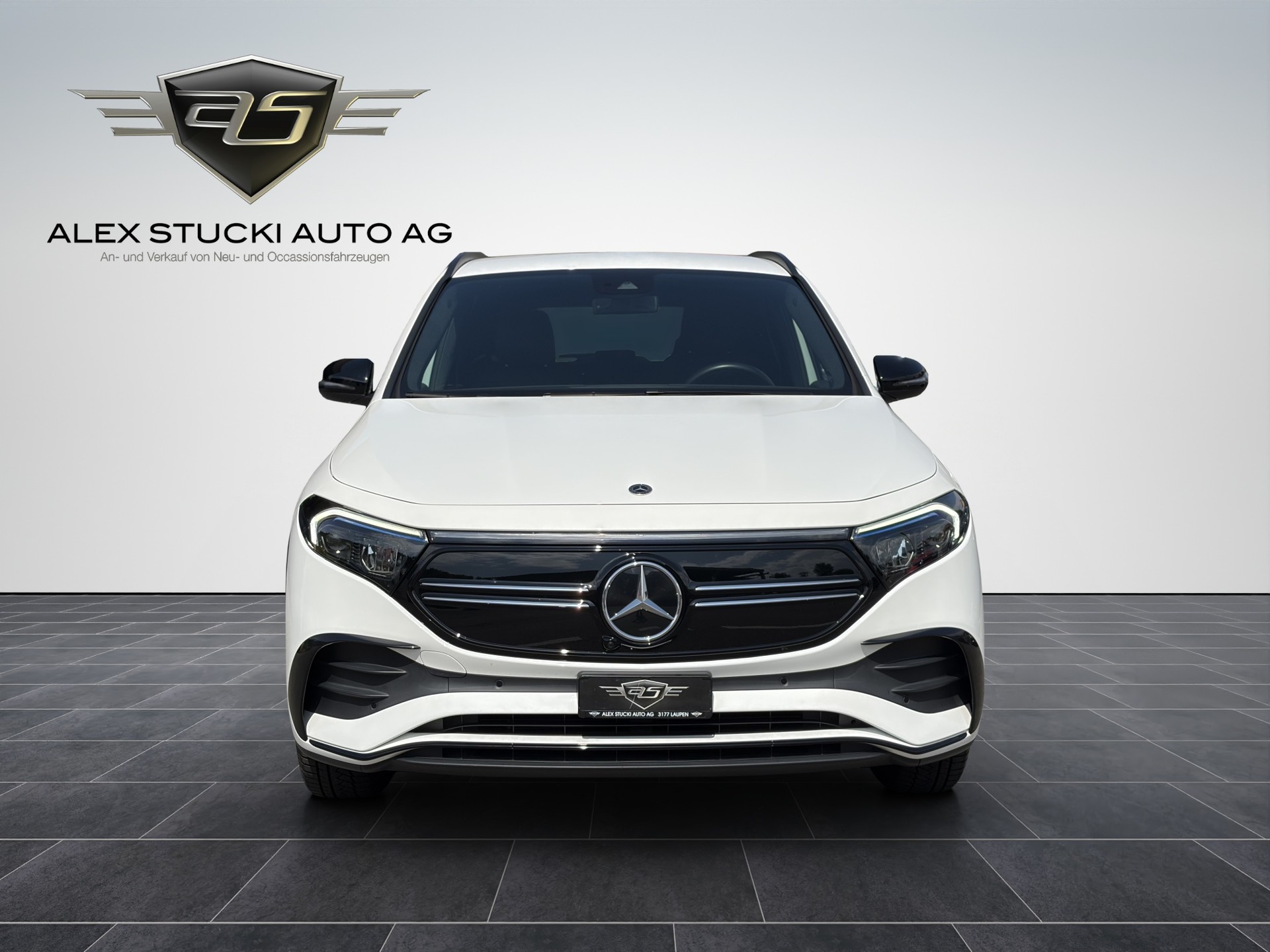 MERCEDES-BENZ EQA 250 AMG Line-image-1