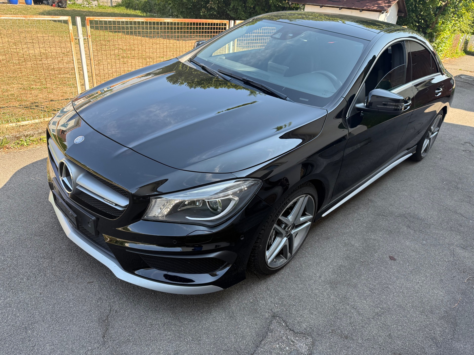 MERCEDES-BENZ CLA 45 AMG 4Matic Speedshift-image-6