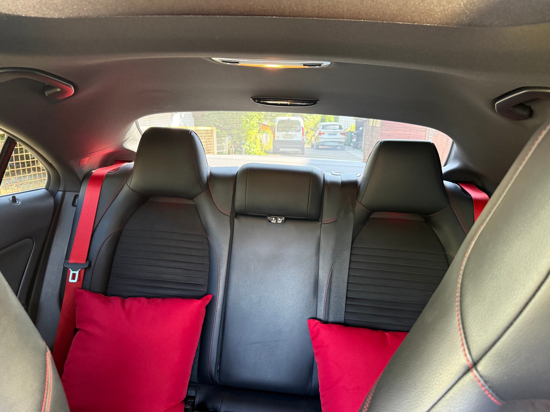 MERCEDES-BENZ CLA 45 AMG 4Matic Speedshift-image-20