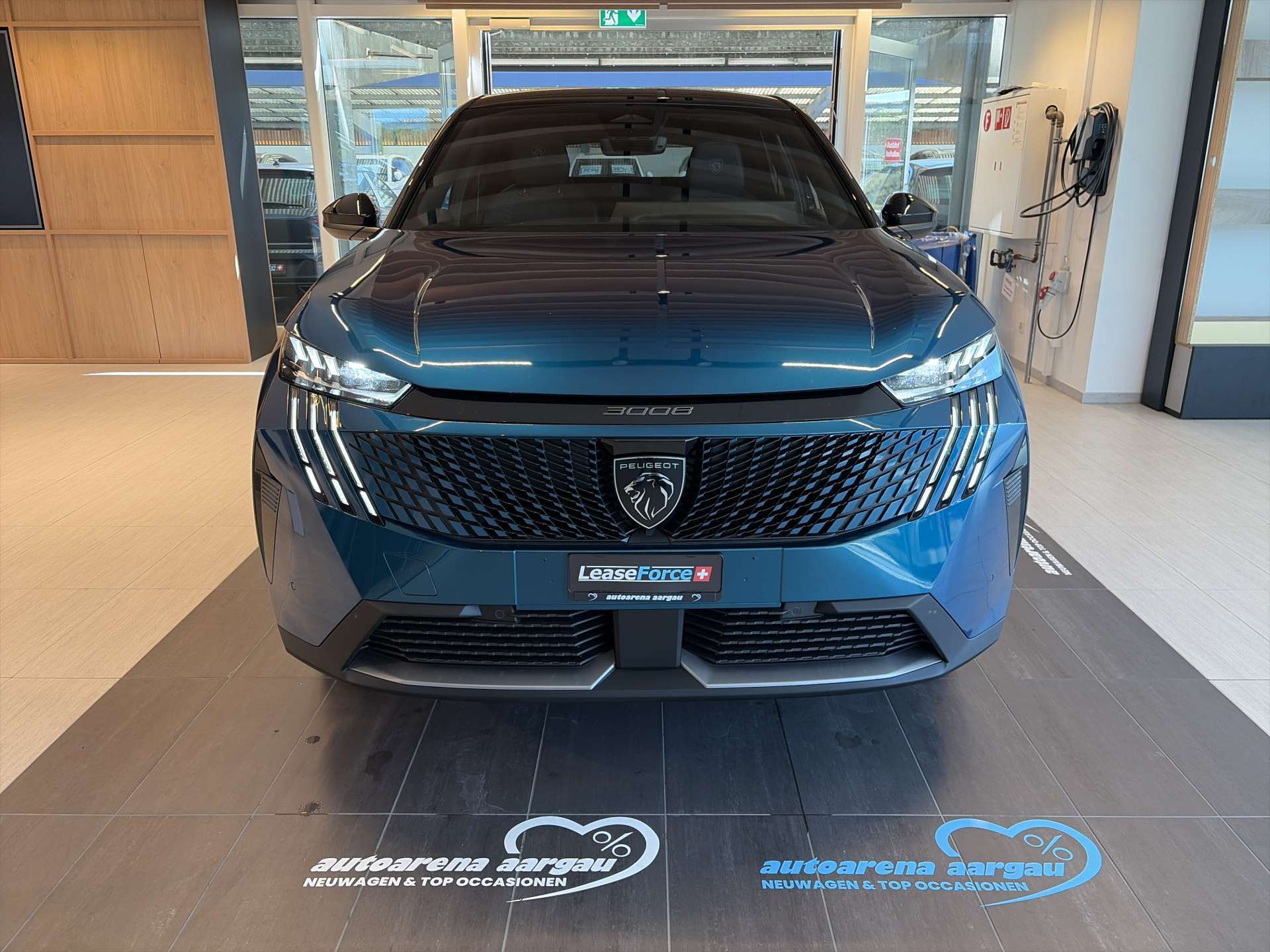 PEUGEOT 3008 145 GT Hybrid e-DCS-Automat-image-10