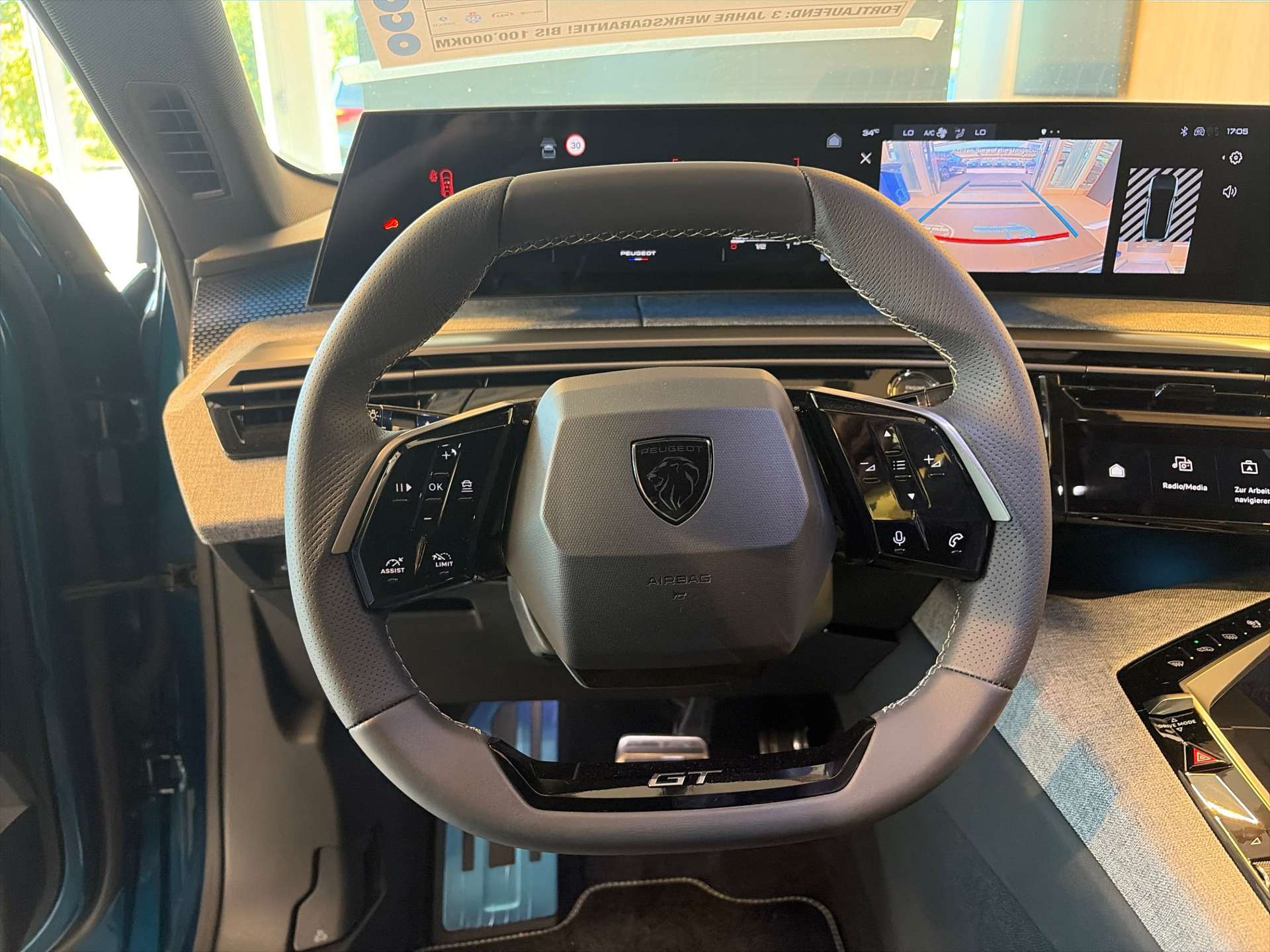 PEUGEOT 3008 145 GT Hybrid e-DCS-Automat-image-15