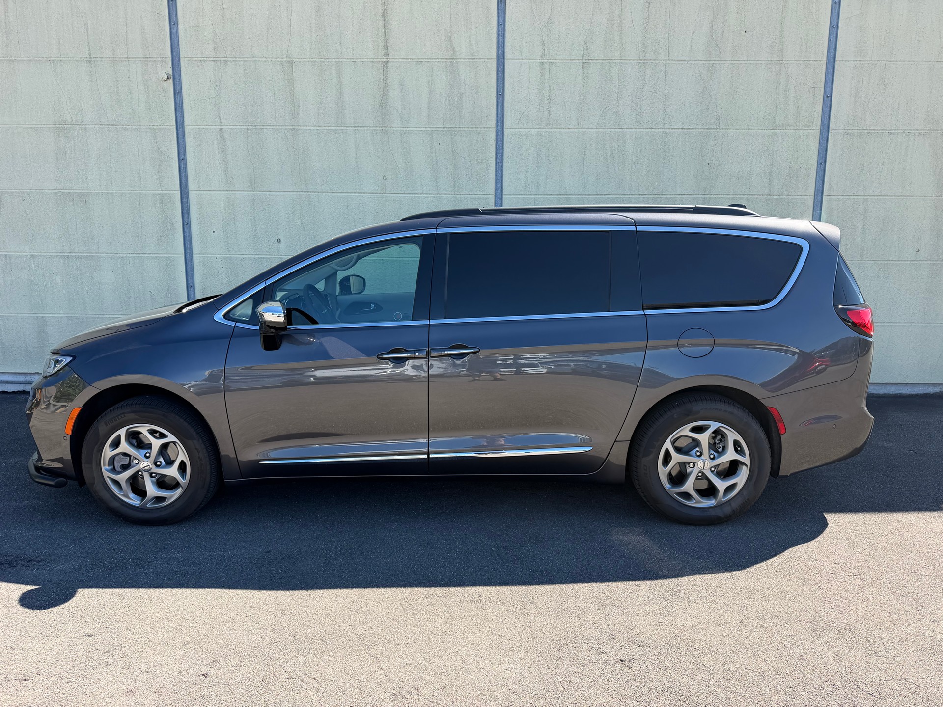 CHRYSLER 3.6 LIMITED AWD V6-image-2