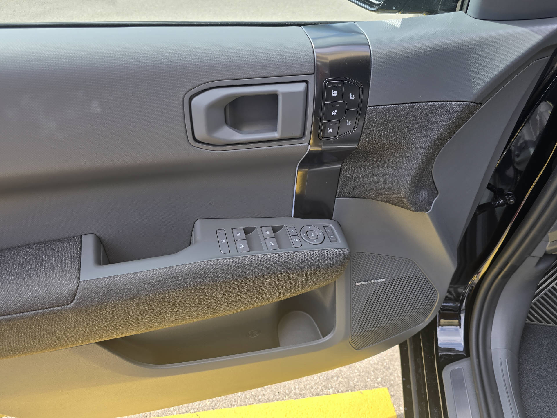 KIA EV3 81 kWh GT 4x4-image-8