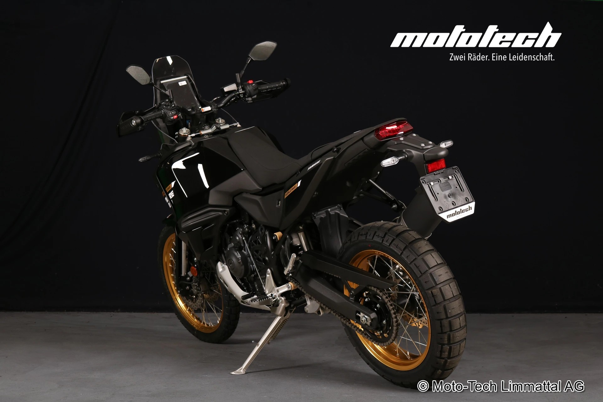 YAMAHA Tenere 700 World Raid-showroom-element-3