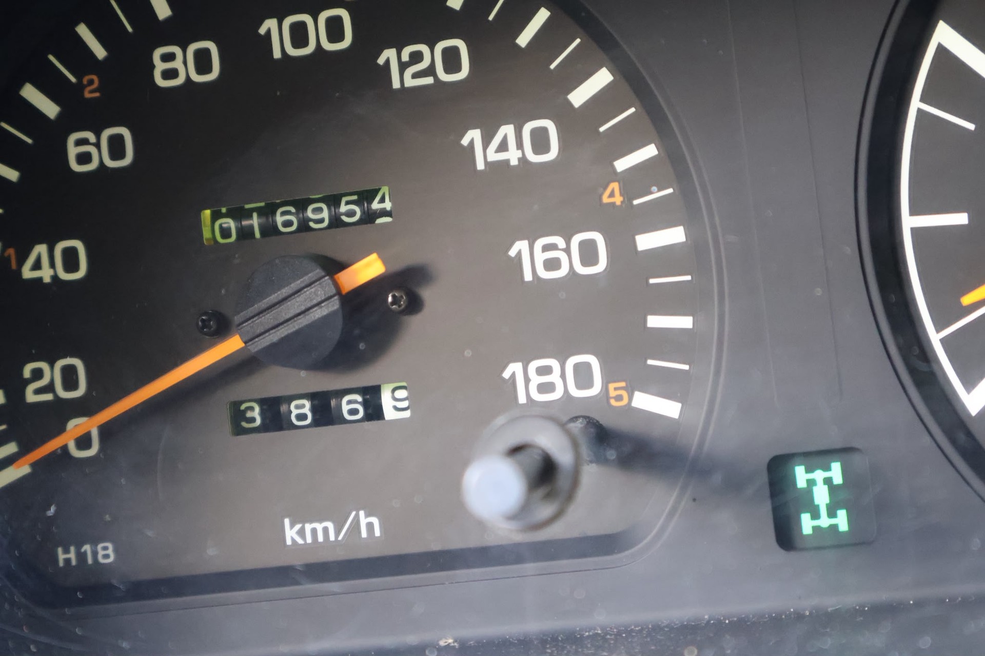 TOYOTA Hiace 2.4 EFI 4x4-image-12