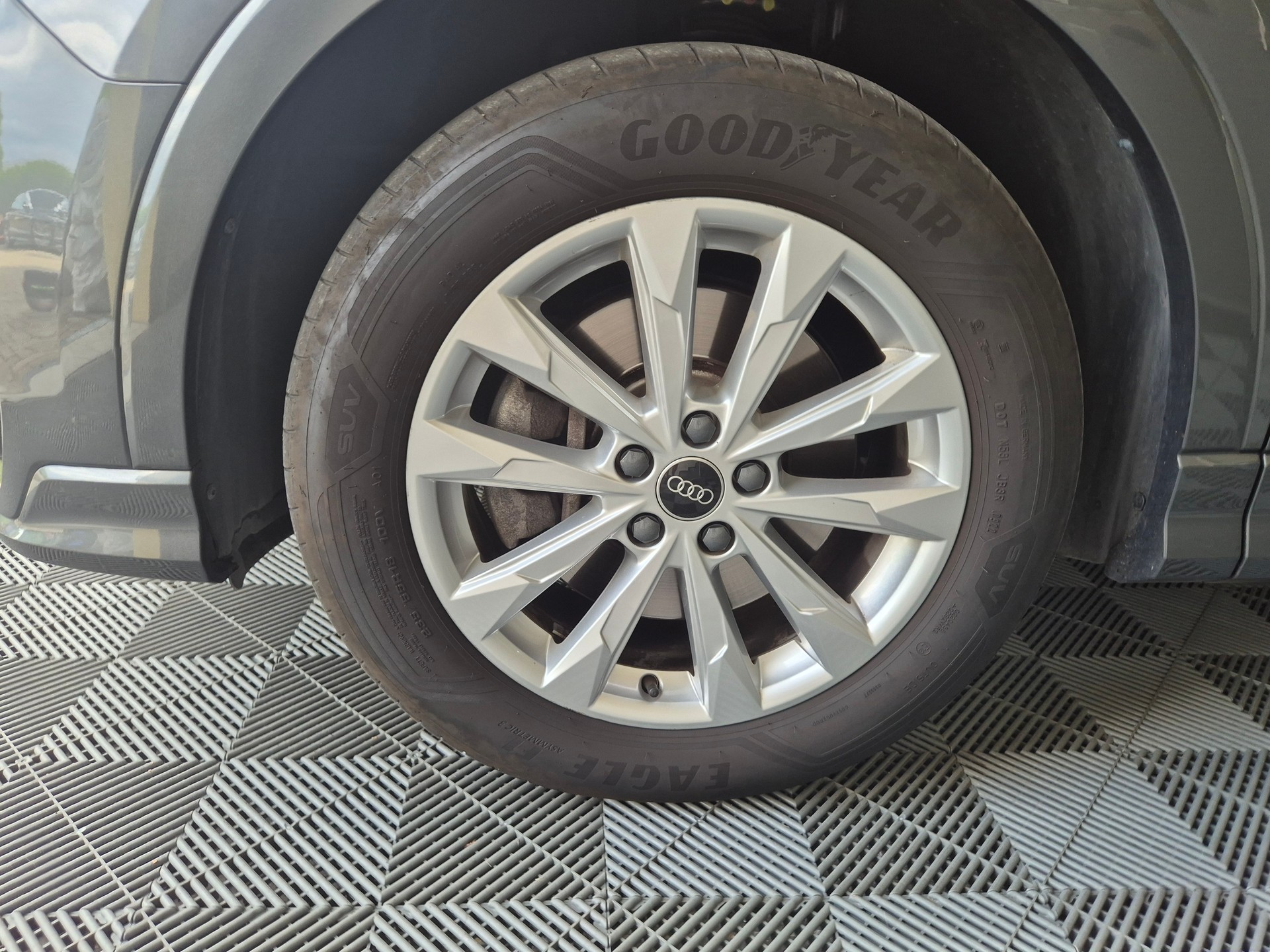 AUDI Q3 Sportback 45 TFSI e S line S-tronic-image-21