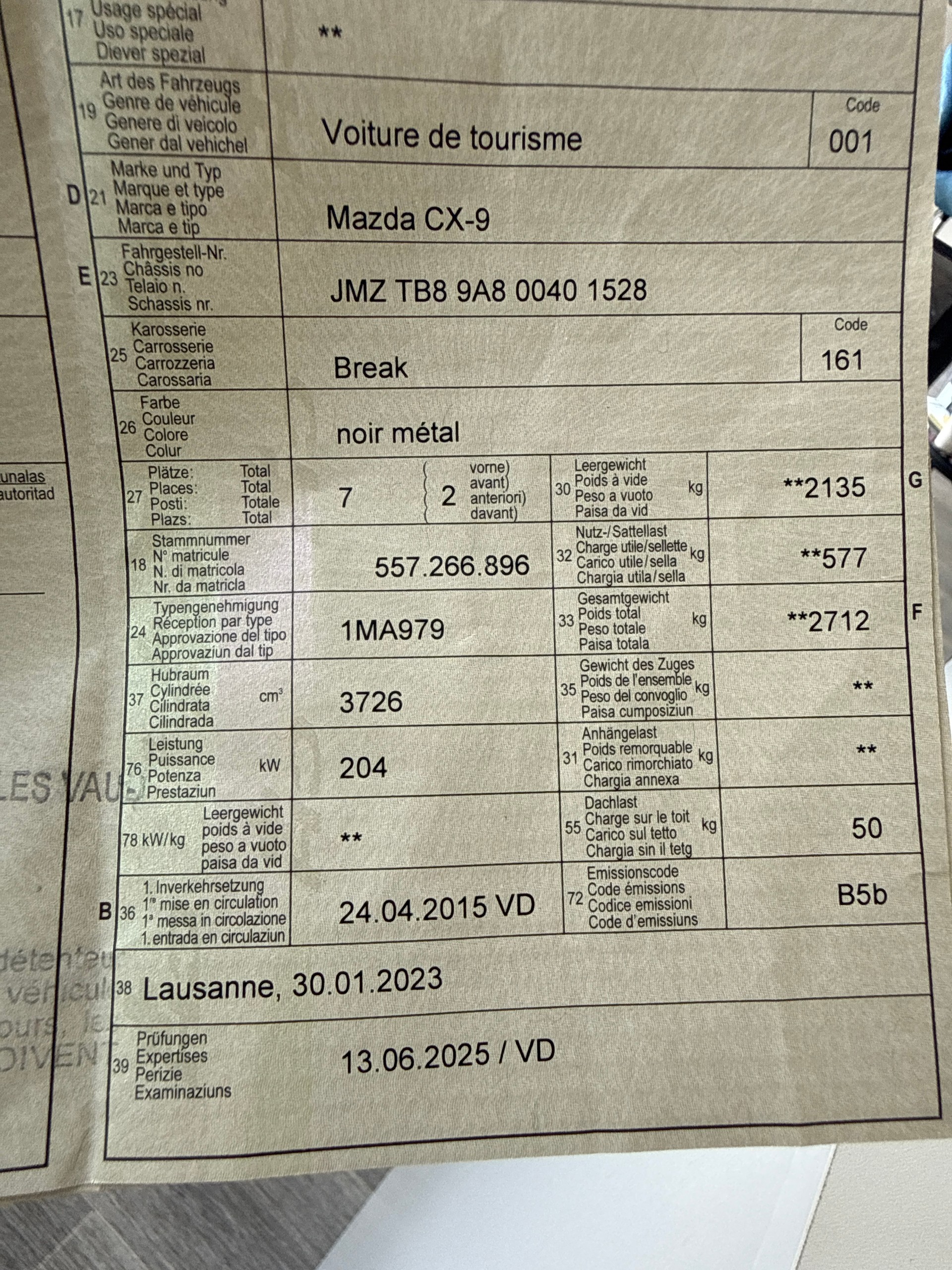 MAZDA CX-9 3.7 V6 Revolution Automatic-image-11
