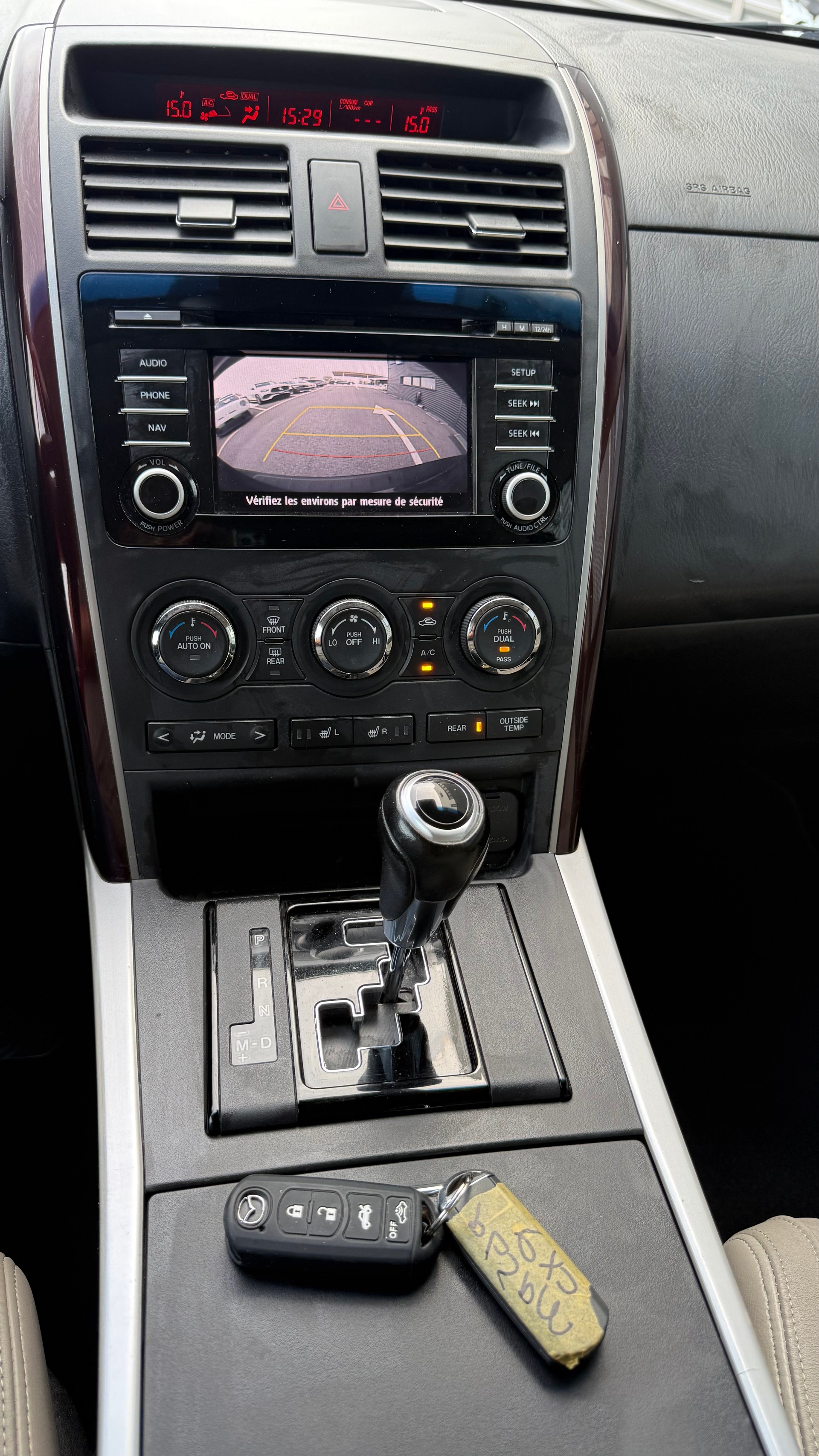 MAZDA CX-9 3.7 V6 Revolution Automatic-image-8