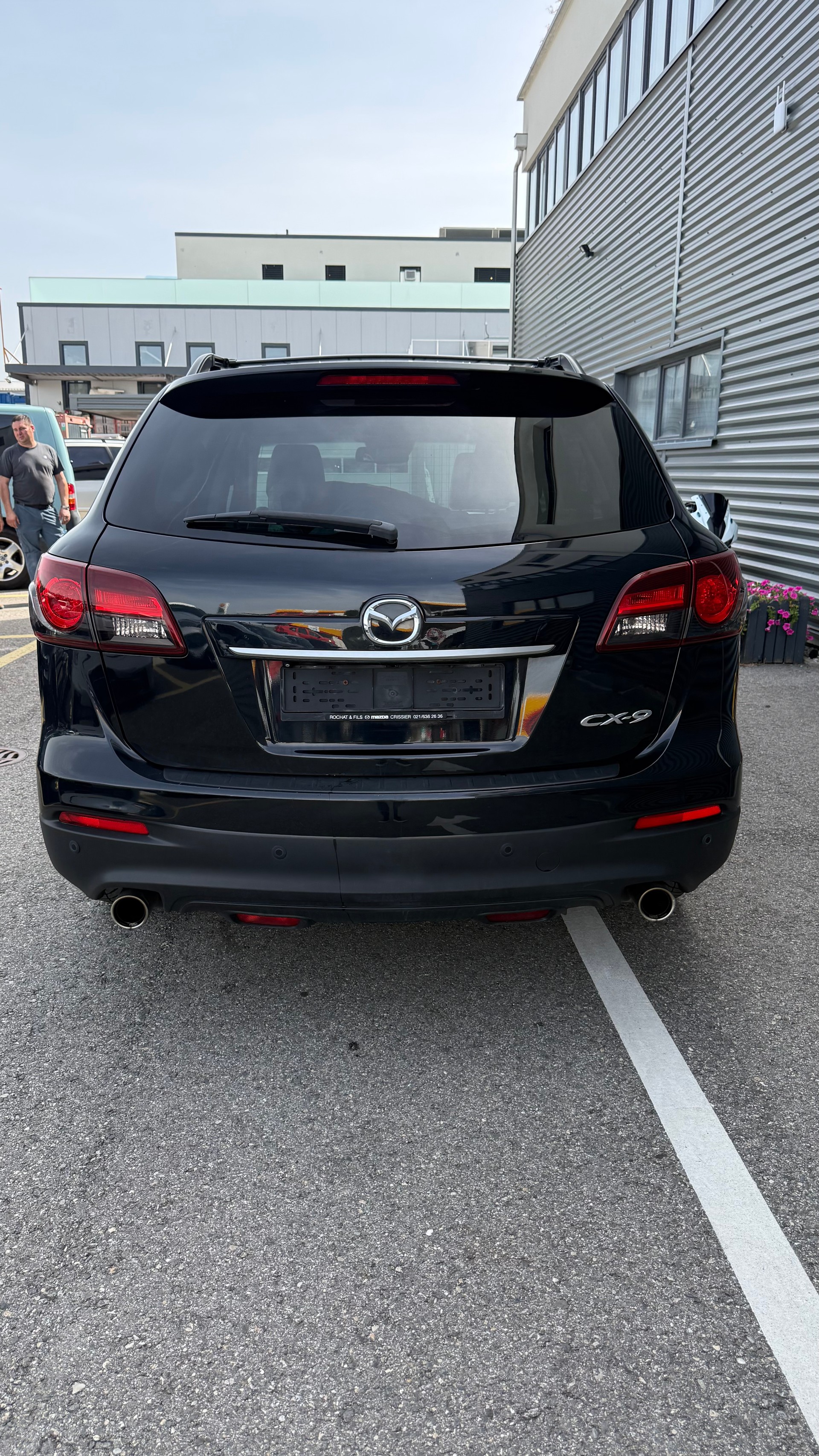 MAZDA CX-9 3.7 V6 Revolution Automatic-image-4