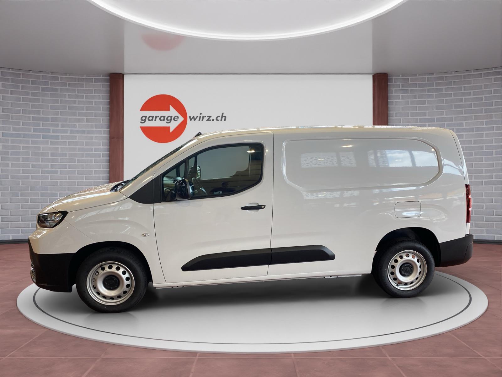 TOYOTA PROACE CITY Van L2 1.2 Active-image-1