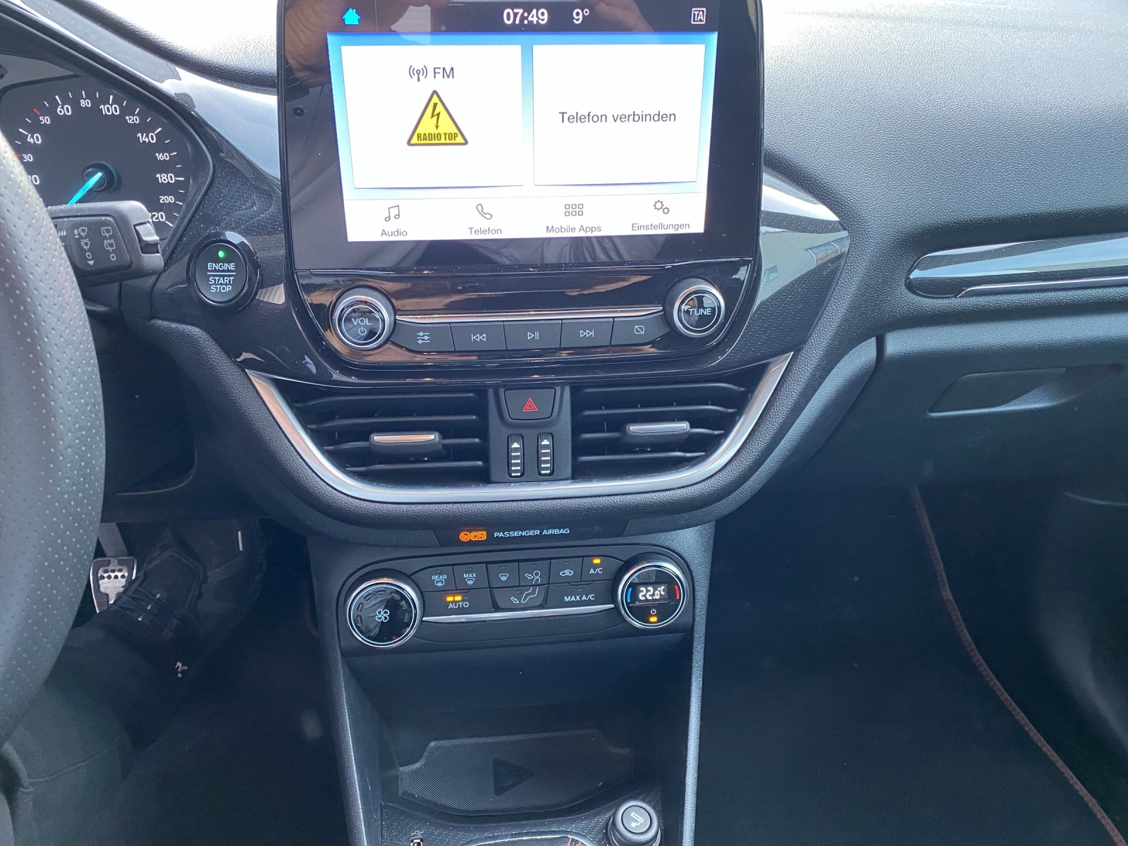 FORD Fiesta 1.0 EcoB 140 ST-Line-image-12