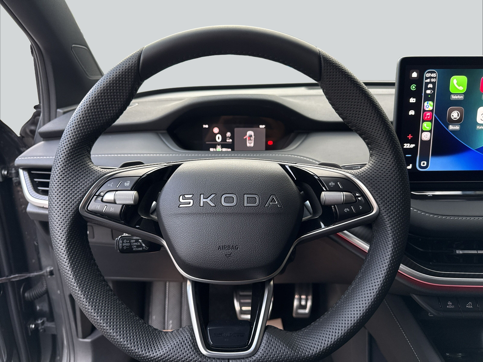 SKODA Enyaq 85x Sportline 4x4-image-17