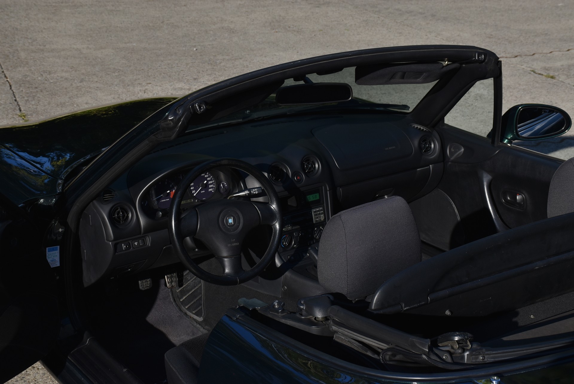 MAZDA 1.6i-16V Youngster-image-5