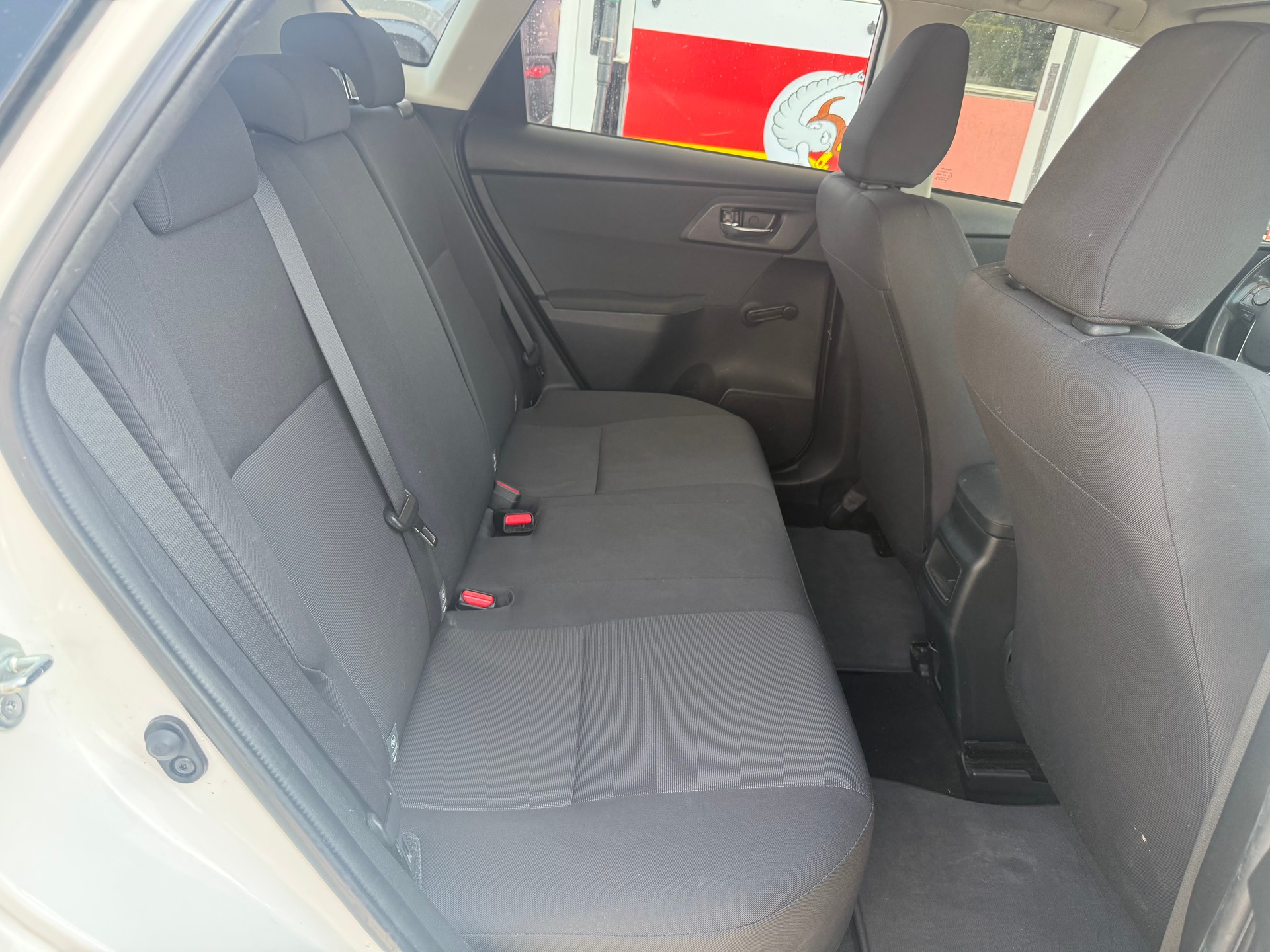 TOYOTA Auris 1.33 VVT-i Terra-image-6