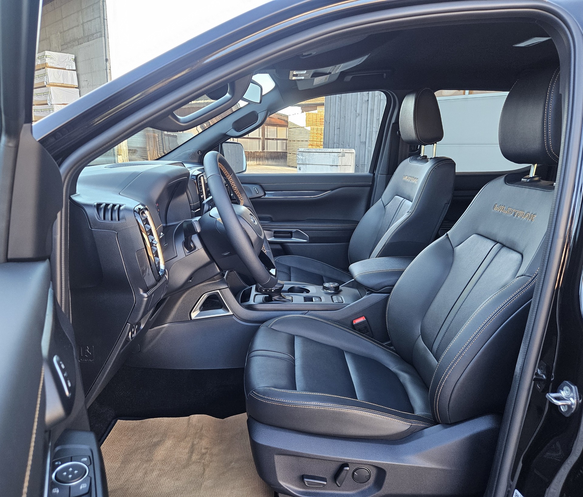 FORD Ranger Wildtrak 2.3 Eco Boost e-4WD Automat-image-12