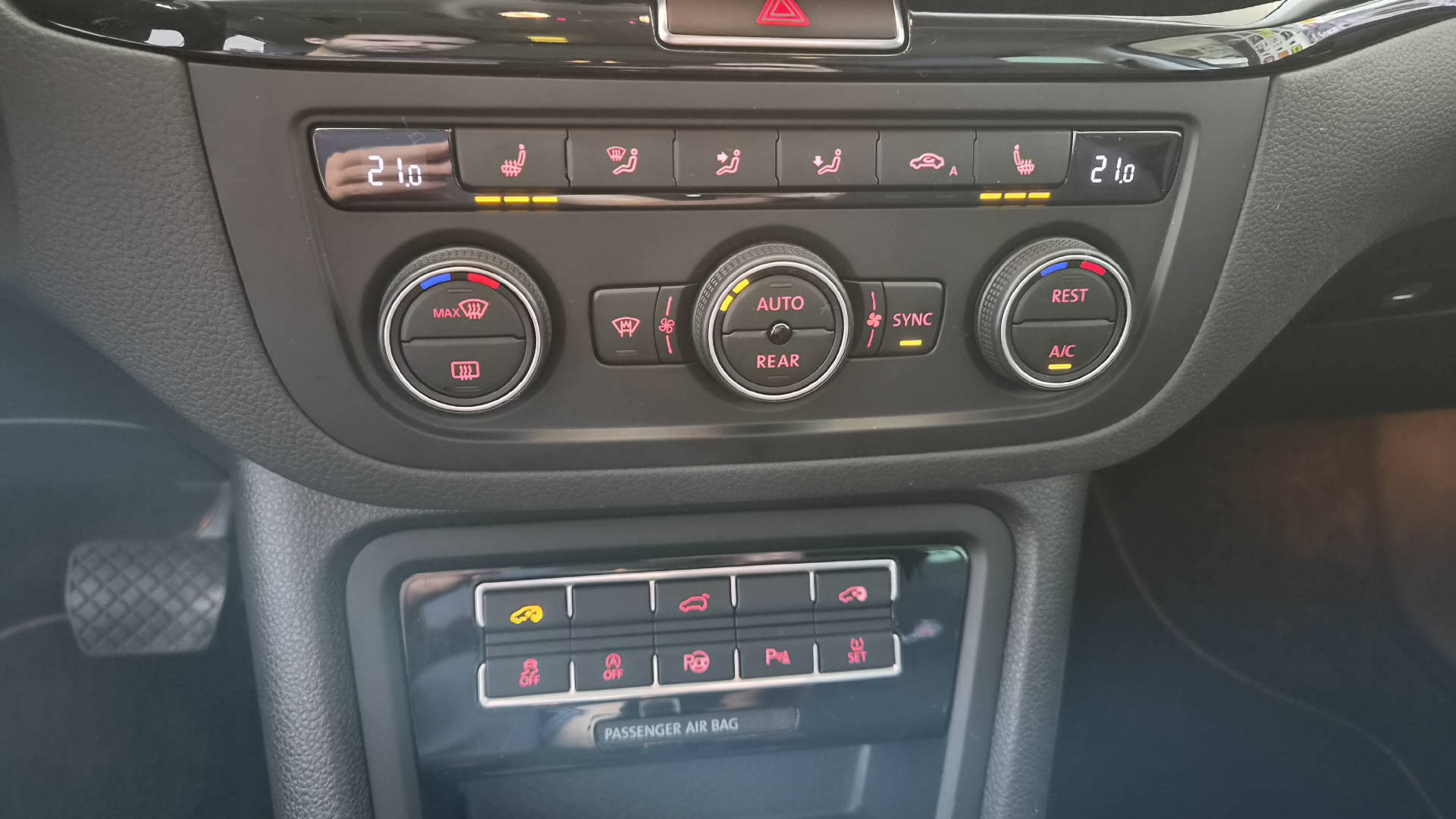 SEAT Alhambra 1.4 TSI FR Line DSG S/S-image-18
