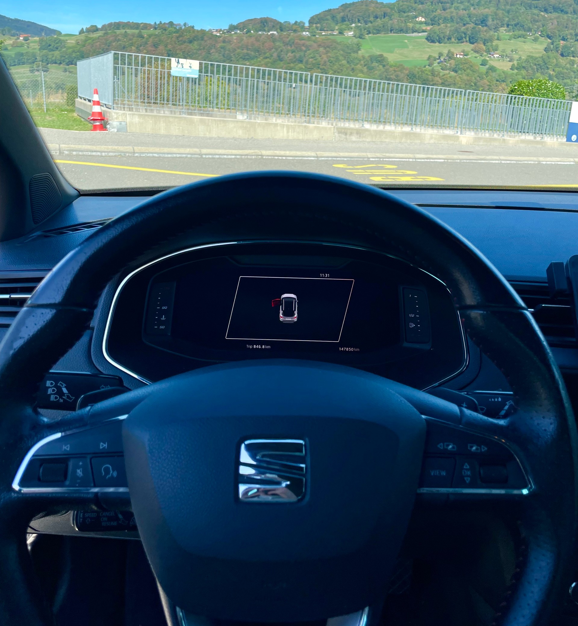 SEAT 1.0 TSI 115 Swiss FR DSG-image-8