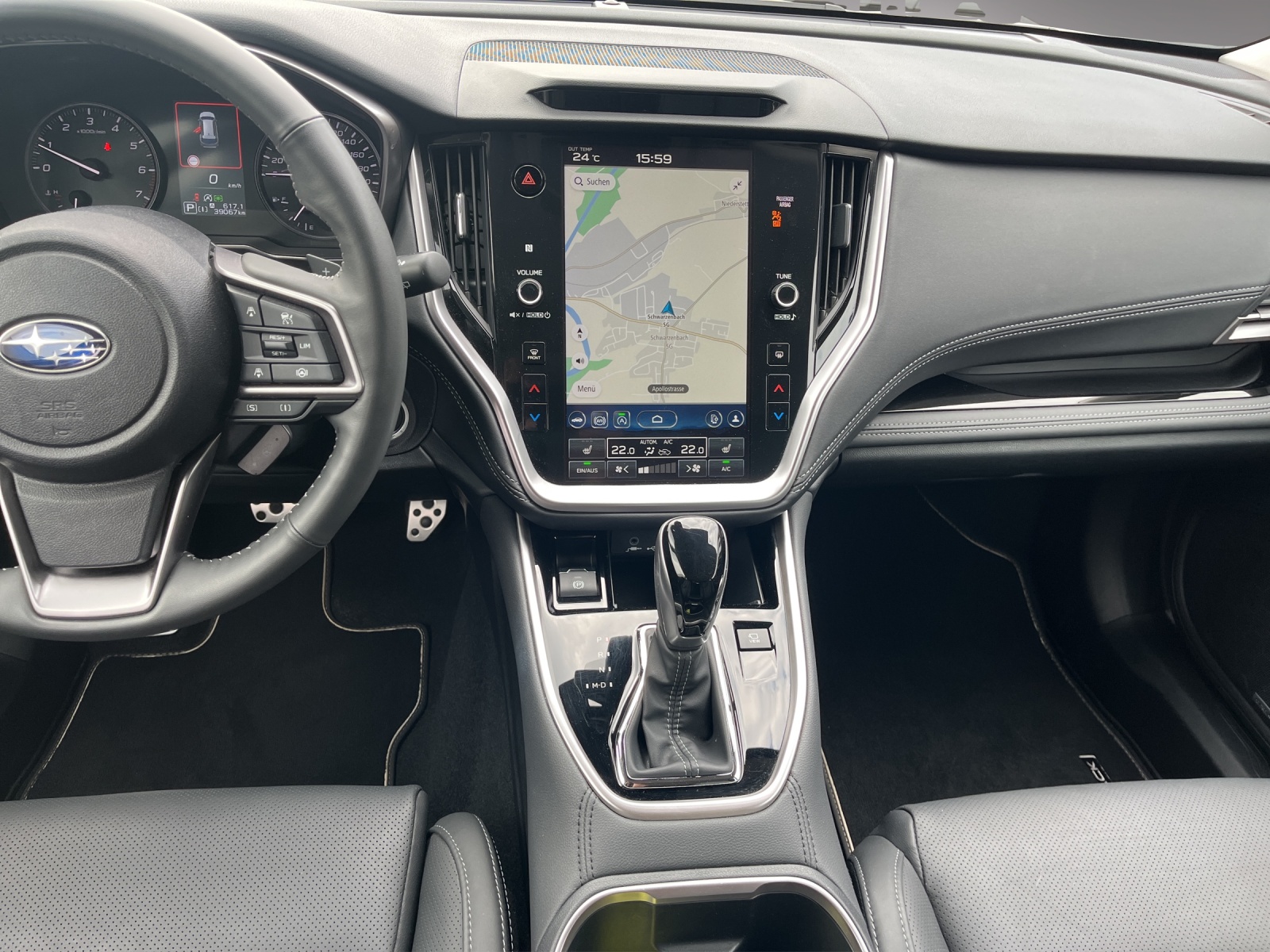 SUBARU Outback 2.5i Luxury-image-12