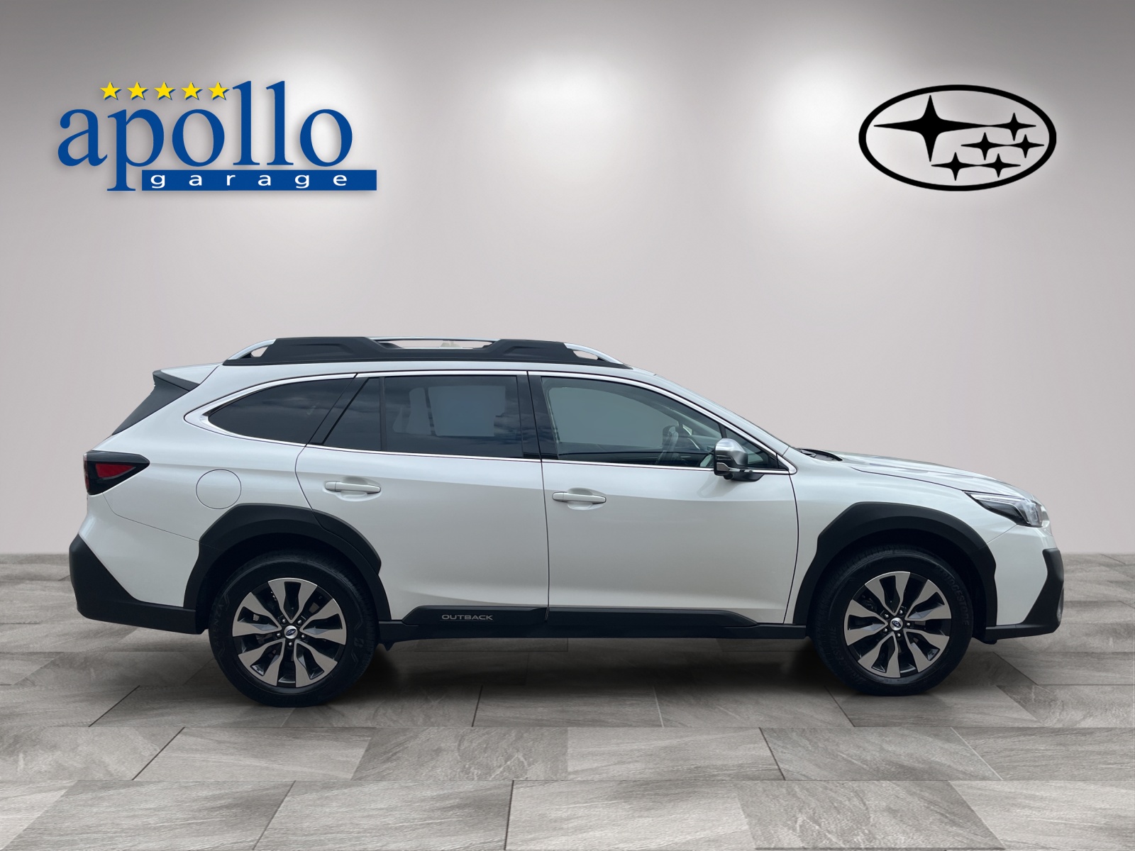 SUBARU Outback 2.5i Luxury-image-3