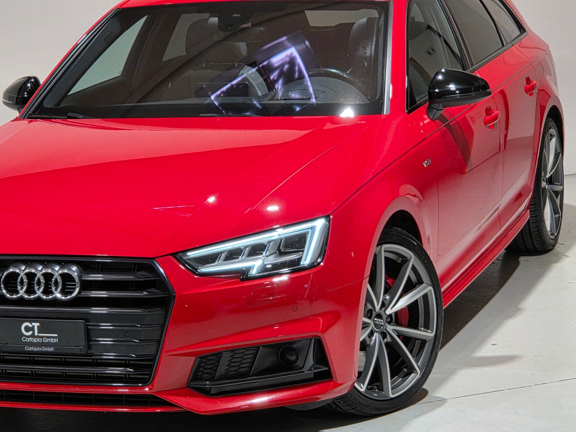 AUDI S4 Avant 3.0 TFSI quattro tiptronic-image-22
