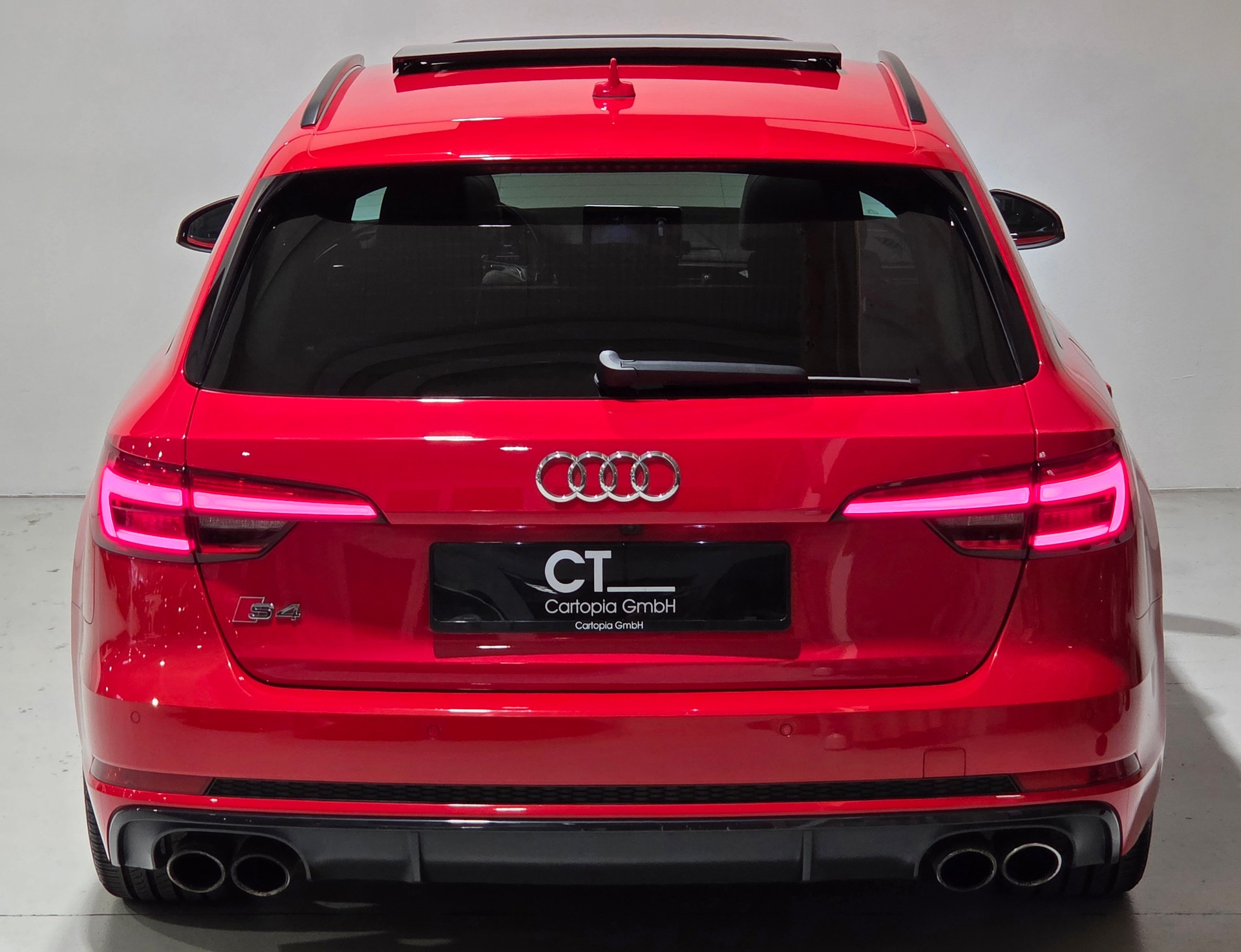AUDI S4 Avant 3.0 TFSI quattro tiptronic-image-3