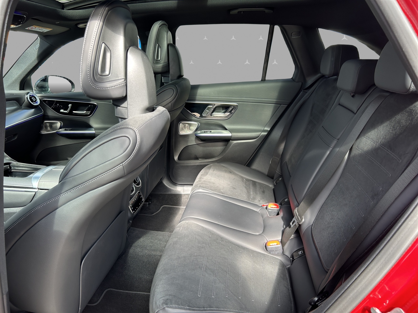 MERCEDES-BENZ GLC 220 d 4Matic 9G-Tronic-image-13