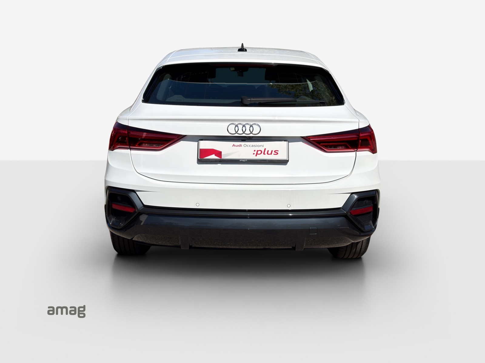 AUDI Q3 Sportback 35 TFSI Attraction S-tronic-image-3