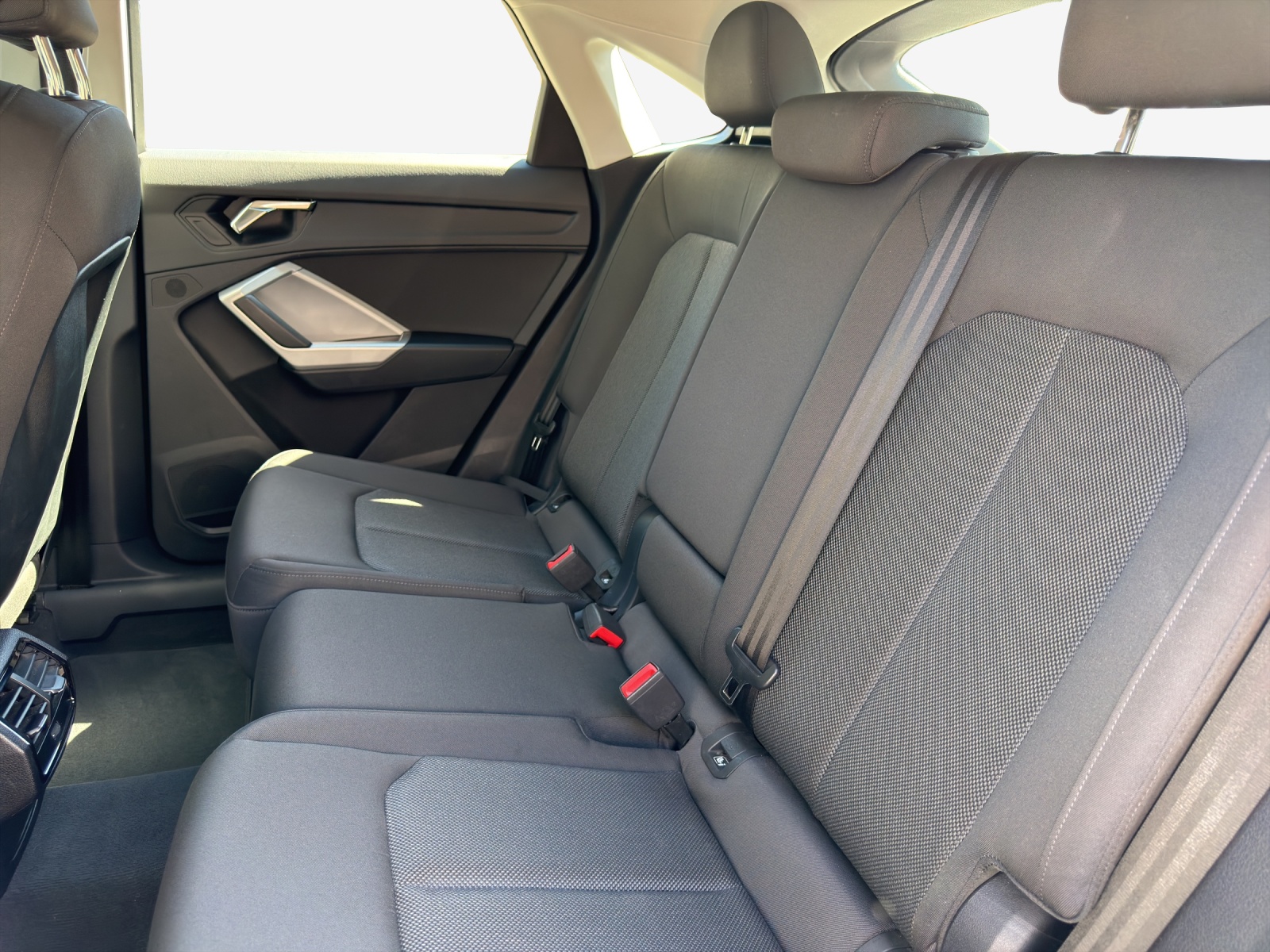 AUDI Q3 Sportback 35 TFSI Attraction S-tronic-image-11