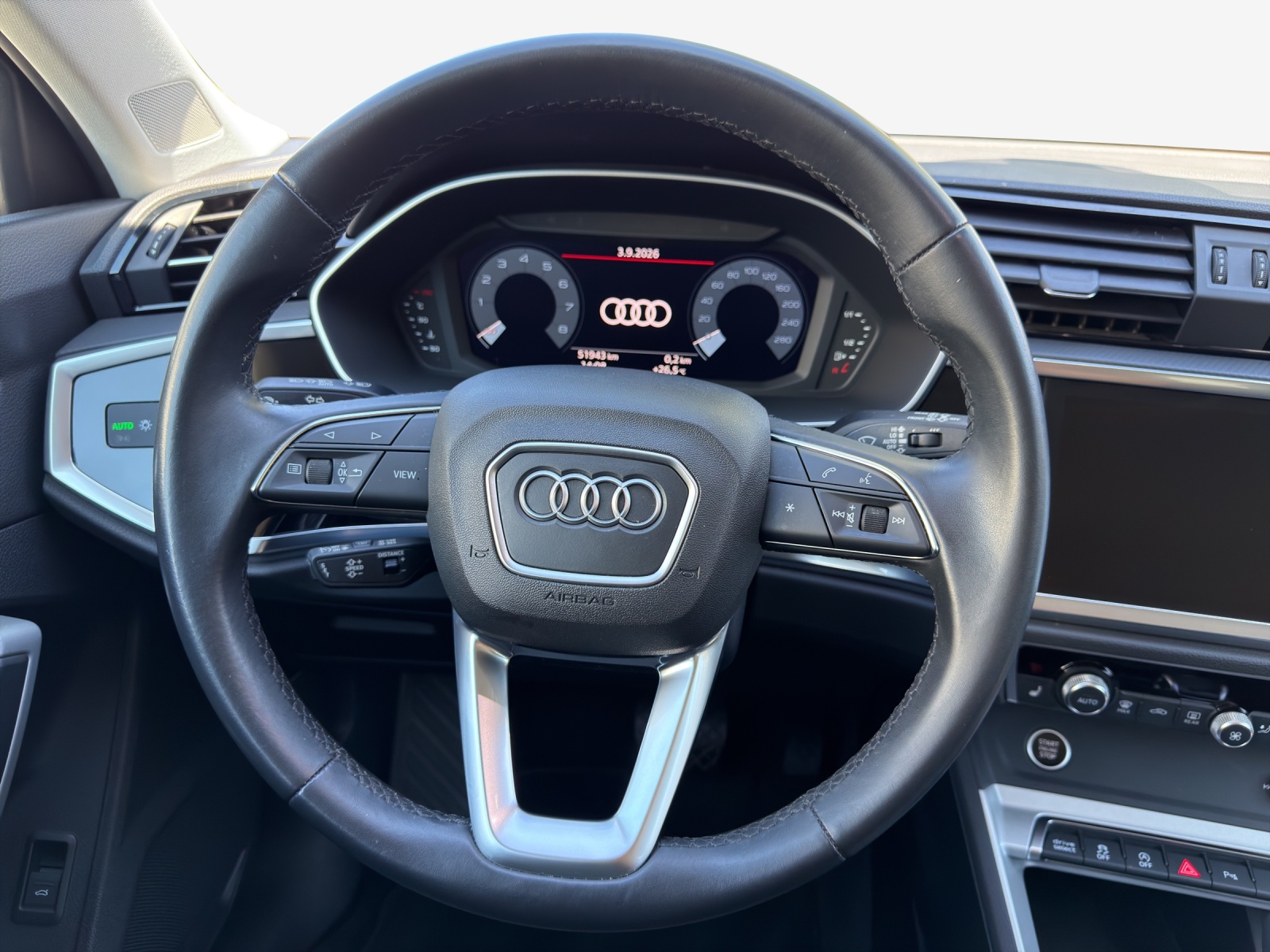 AUDI Q3 Sportback 35 TFSI Attraction S-tronic-image-9