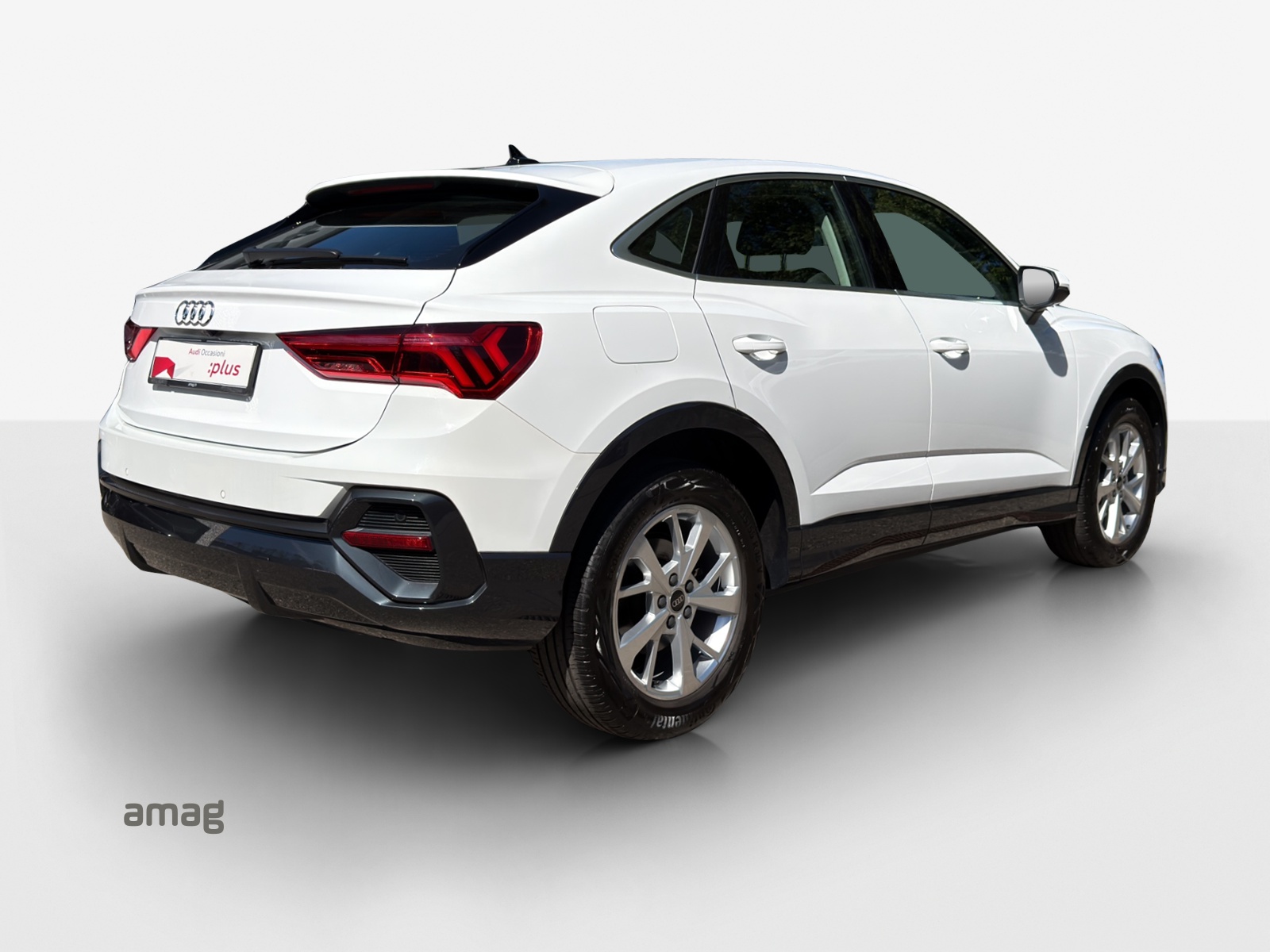 AUDI Q3 Sportback 35 TFSI Attraction S-tronic-image-4