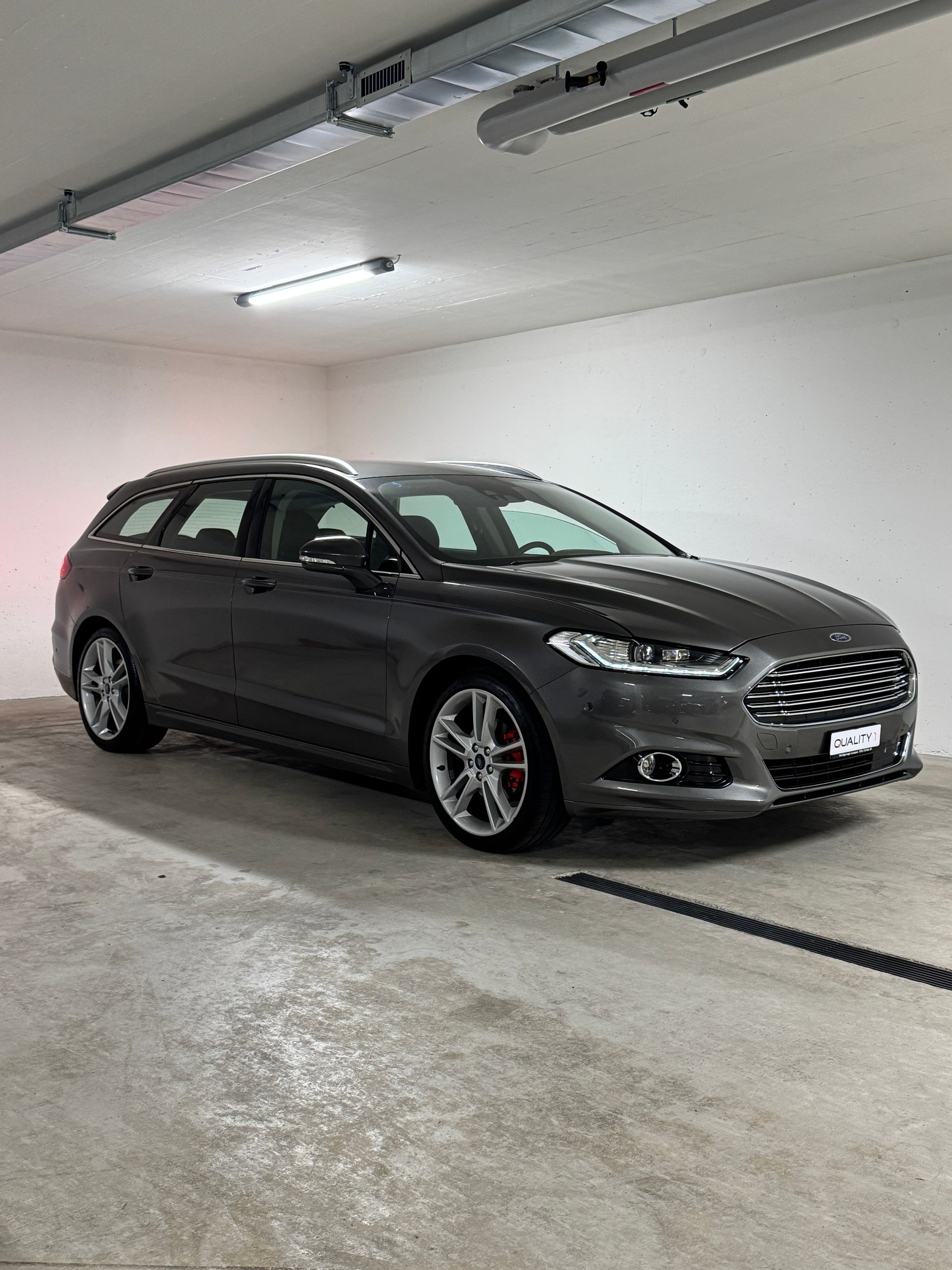 FORD Mondeo 2.0 TDCi Titanium AWD PowerShift *AHK*-image-2