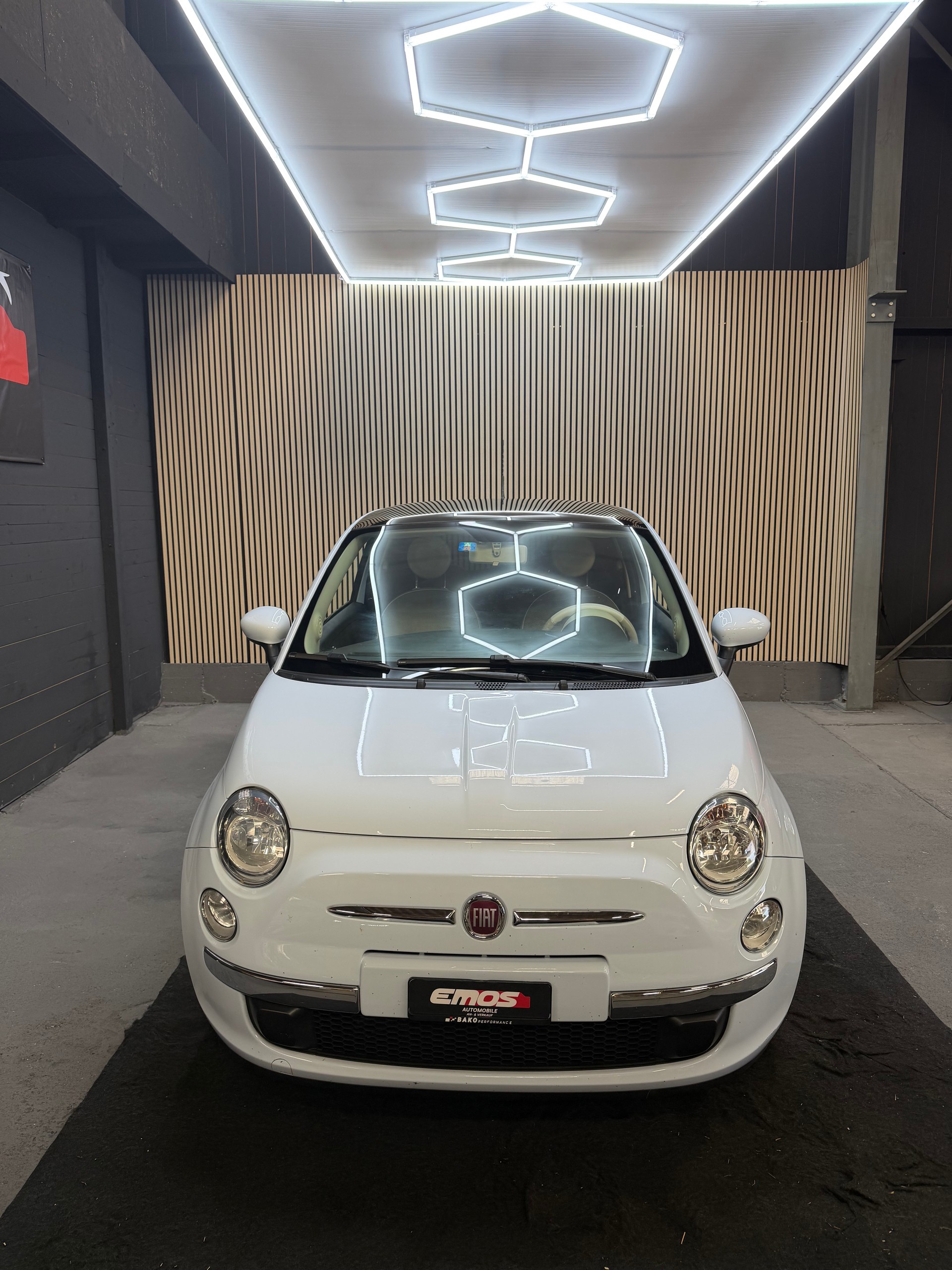 FIAT 500 1.3 JTD Lounge-image-1