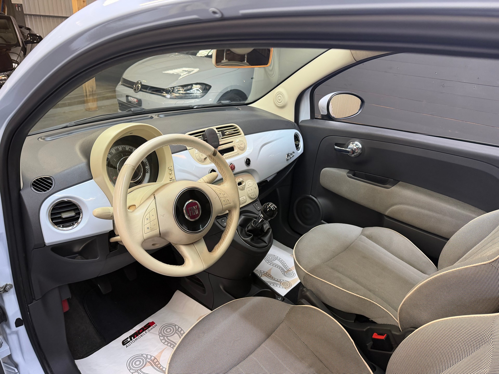 FIAT 500 1.3 JTD Lounge-image-7