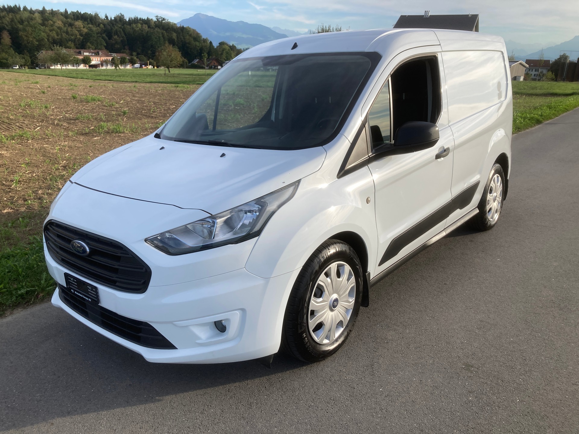 FORD Transit Connect Van T200 1.5 Eco Blue Ambiente-image-0