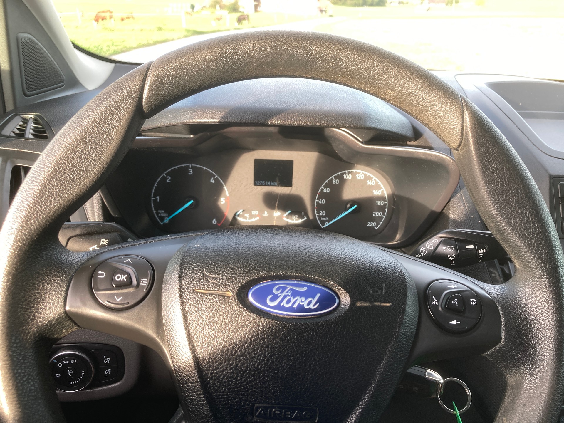 FORD Transit Connect Van T200 1.5 Eco Blue Ambiente-image-11