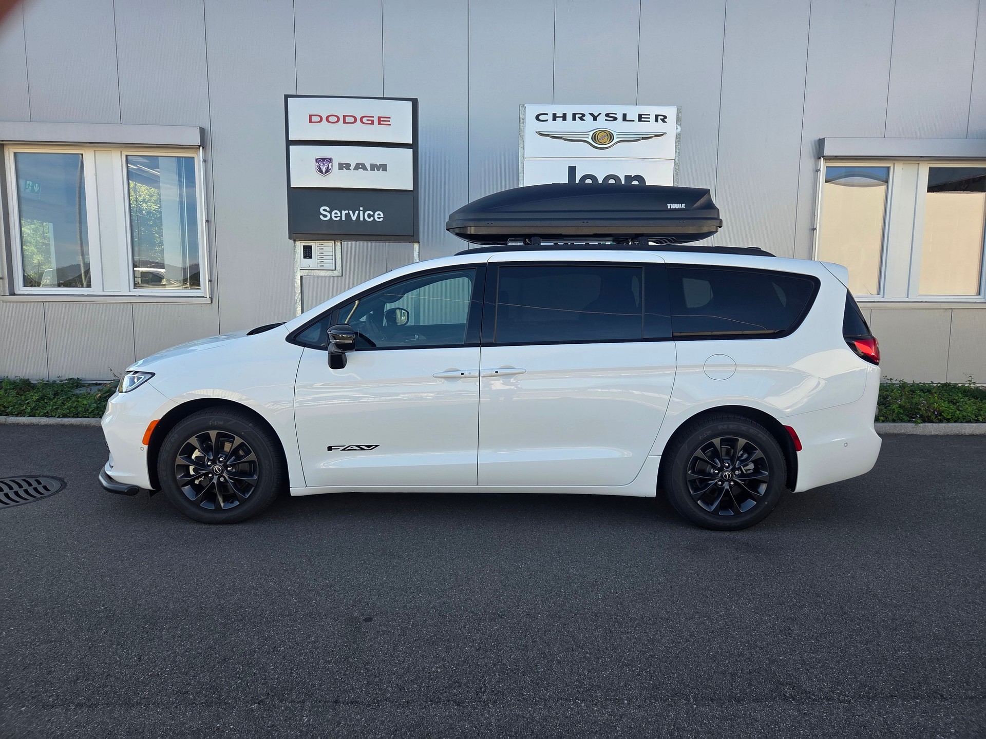 CHRYSLER Pacifica 3.6 V6 4x4 FAV 291 PS / 7-Plätzer-image-0