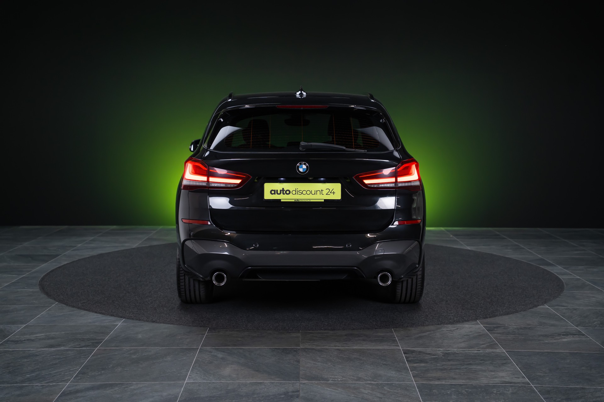 BMW X1 18d xDrive M Sport / CH-Fahrzeug / Rückfahrkamera / el.Sitze-image-5
