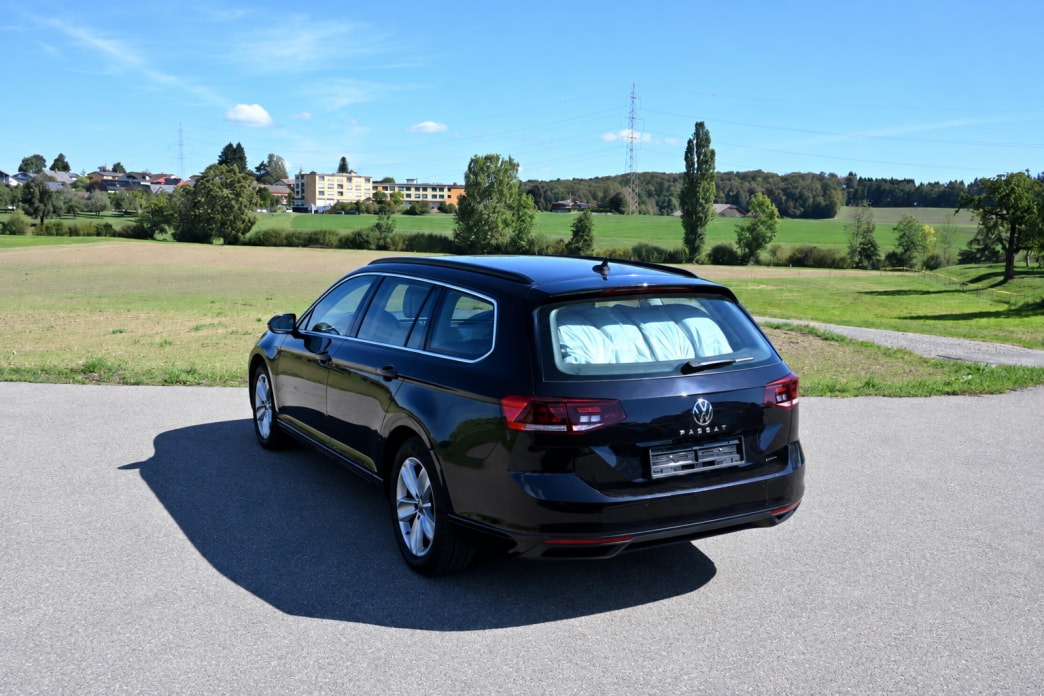 VW Passat 2.0 TDI BMT Business 4Motion DSG-image-3