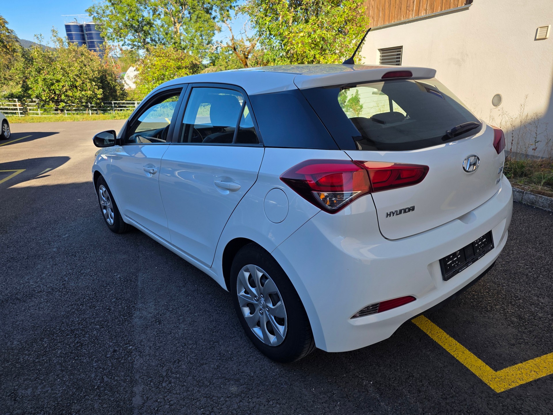 HYUNDAI i20 1.2 Origo-image-6
