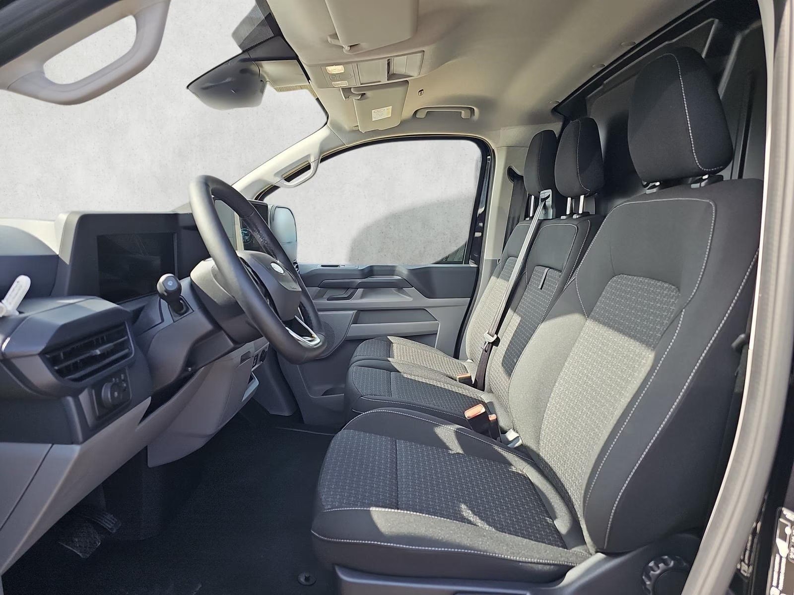 FORD Transit Custom Van 340 L2H1 70kWh Trend 4WD-image-7