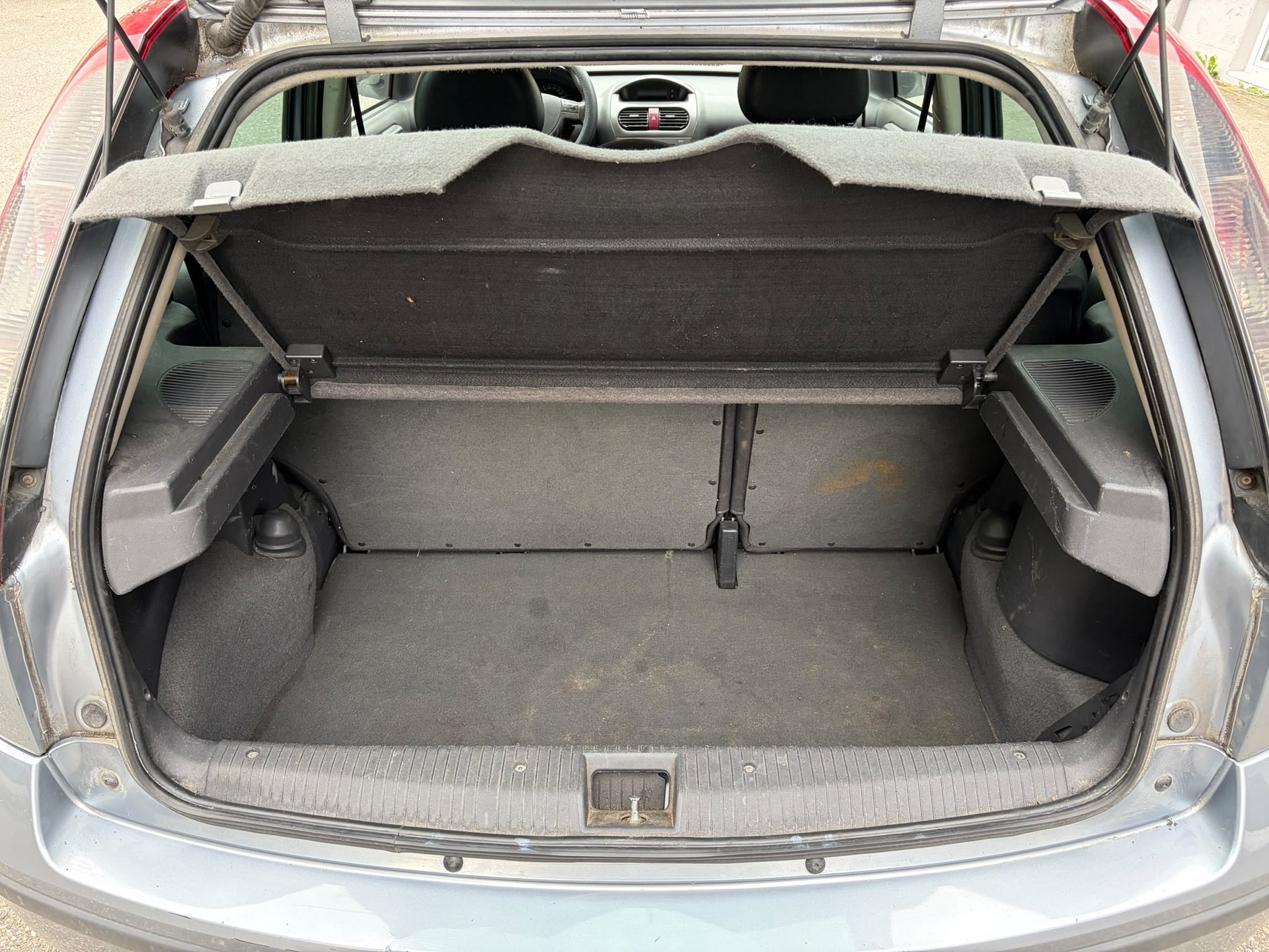 OPEL Corsa 1.2 TP (Essentia)-image-10