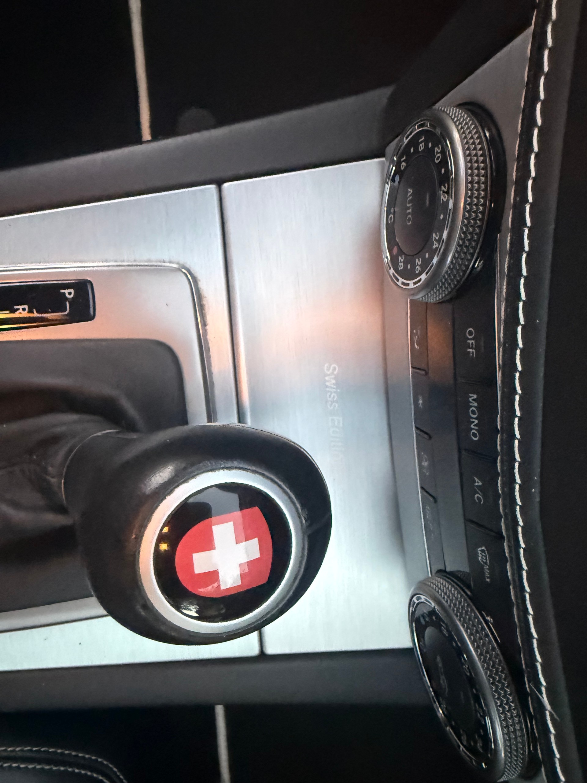 MERCEDES-BENZ C 63 AMG Avantgarde 7G-Tronic-image-8