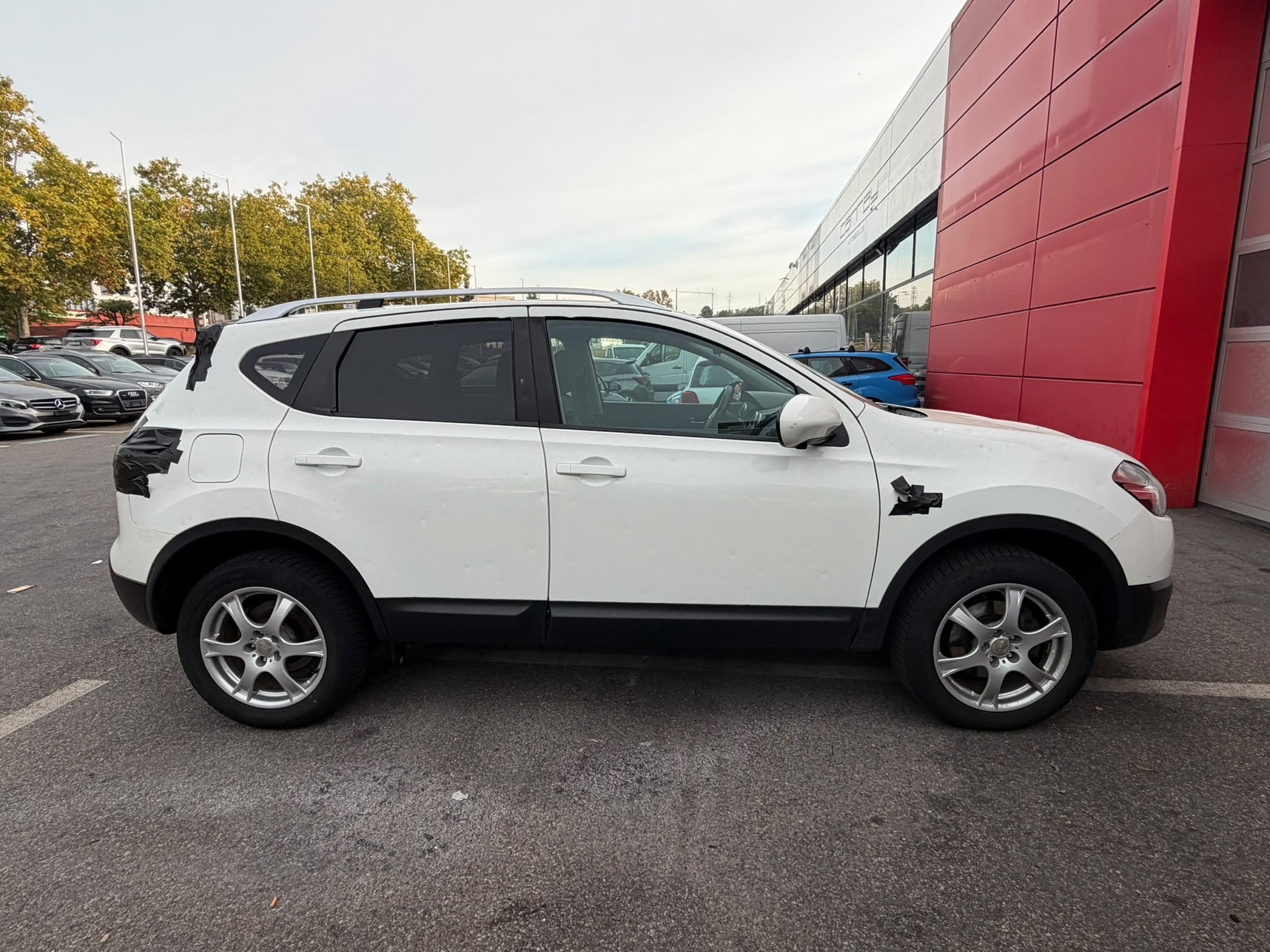 NISSAN Qashqai 2.0 4WD i-Way XTronic CVT-image-3