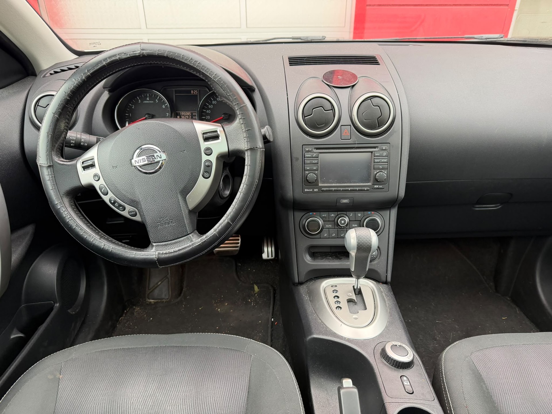NISSAN Qashqai 2.0 4WD i-Way XTronic CVT-image-12