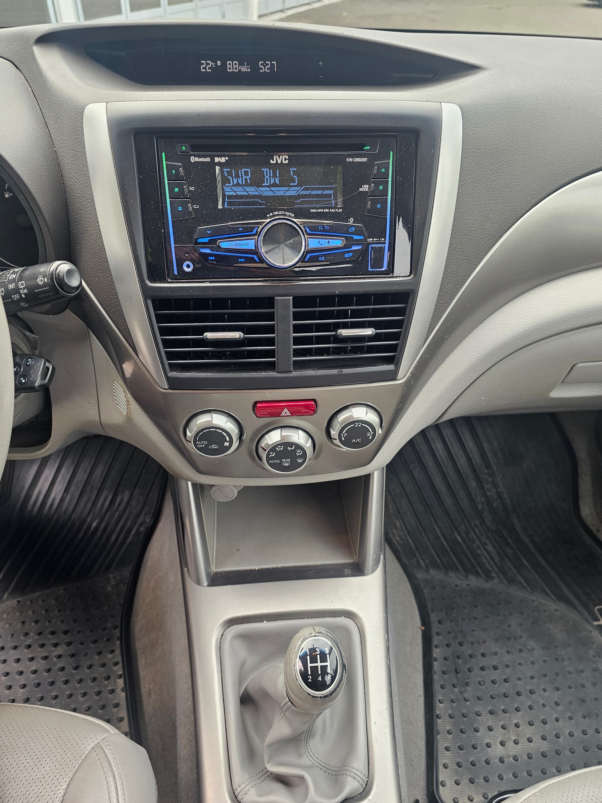 SUBARU Forester 2.0XS Limited-image-5