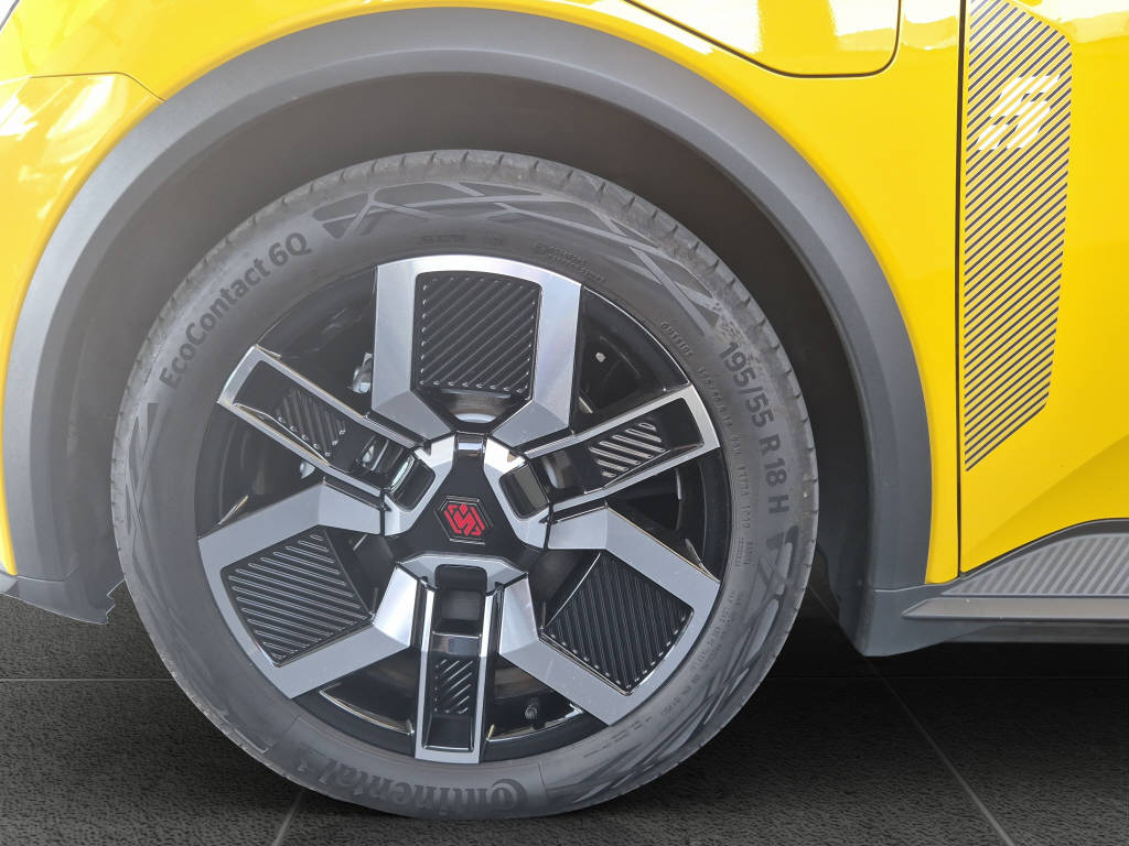 RENAULT R5 E-Tech Comfort Range techno-image-8