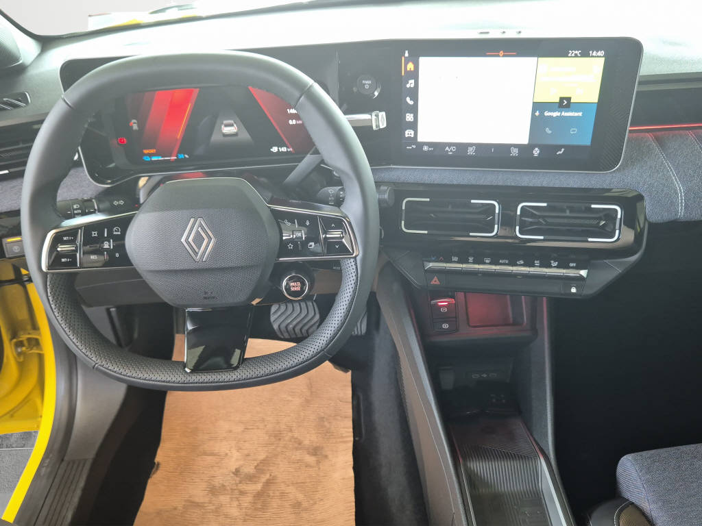 RENAULT R5 E-Tech Comfort Range techno-image-15